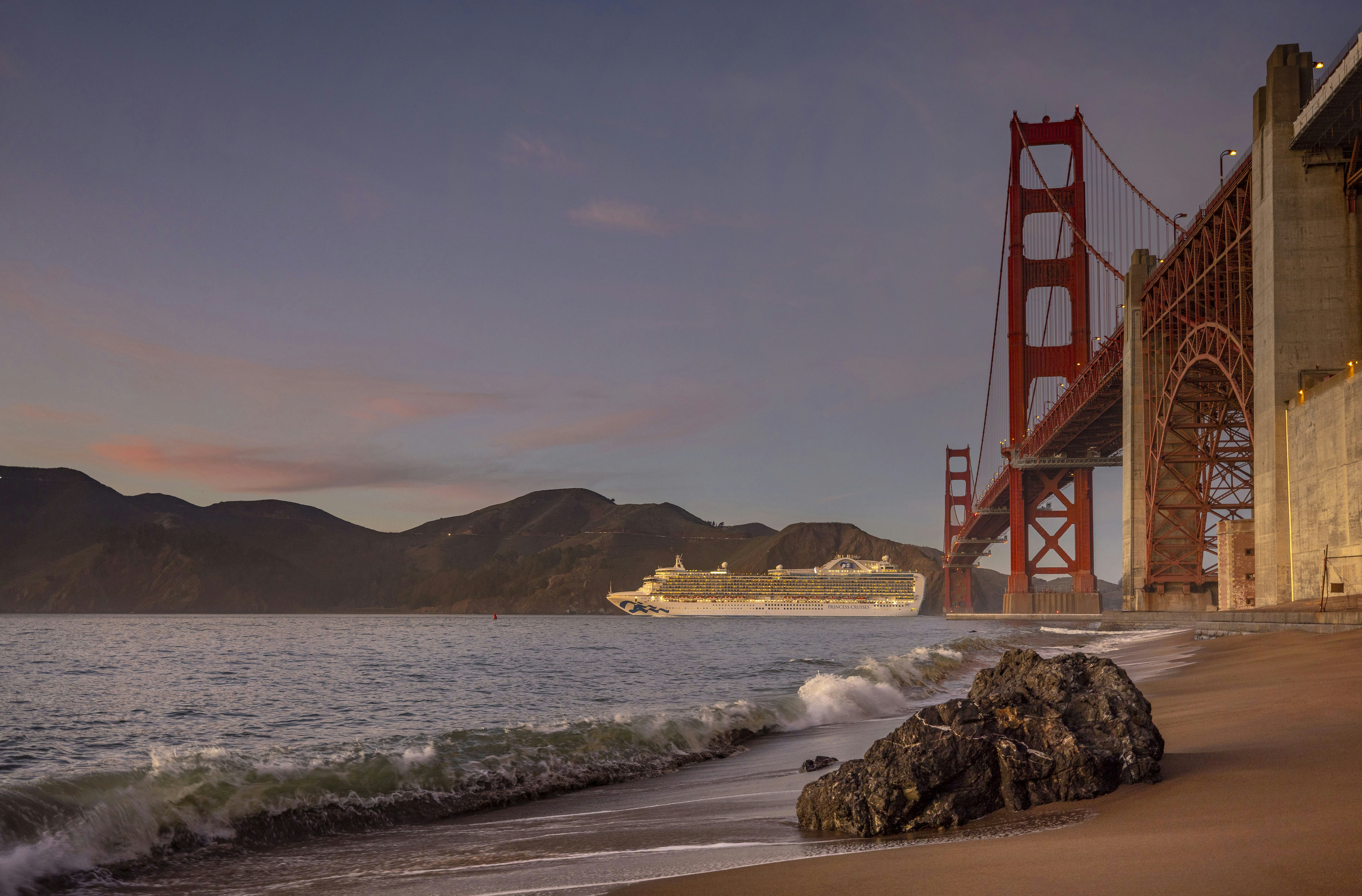 Photo by leo_visions_