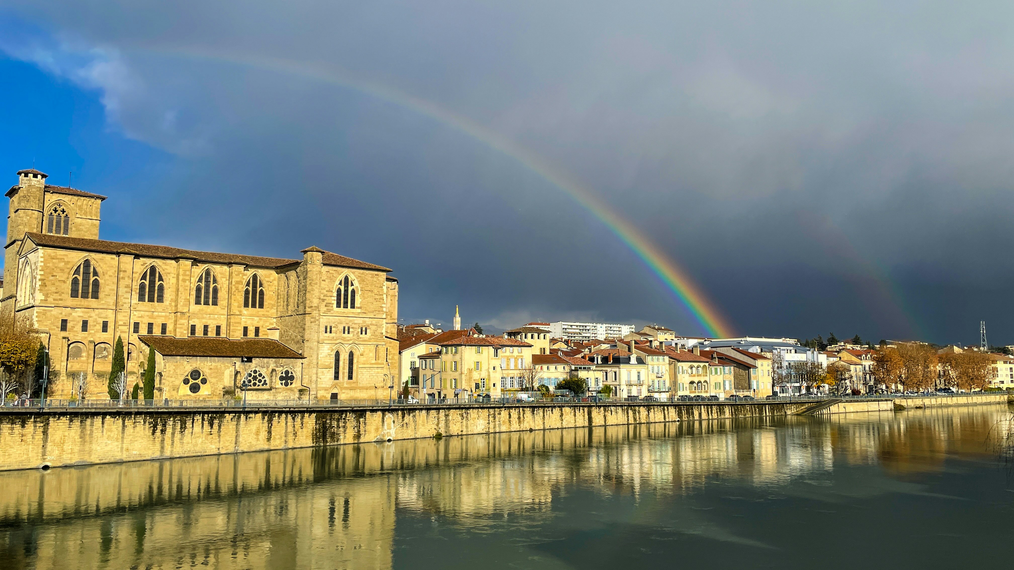 RomanssurIsère Discover Local Culture & Traditions