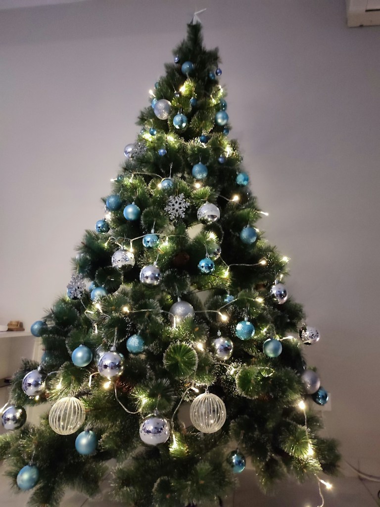 Frosted Slim Pine