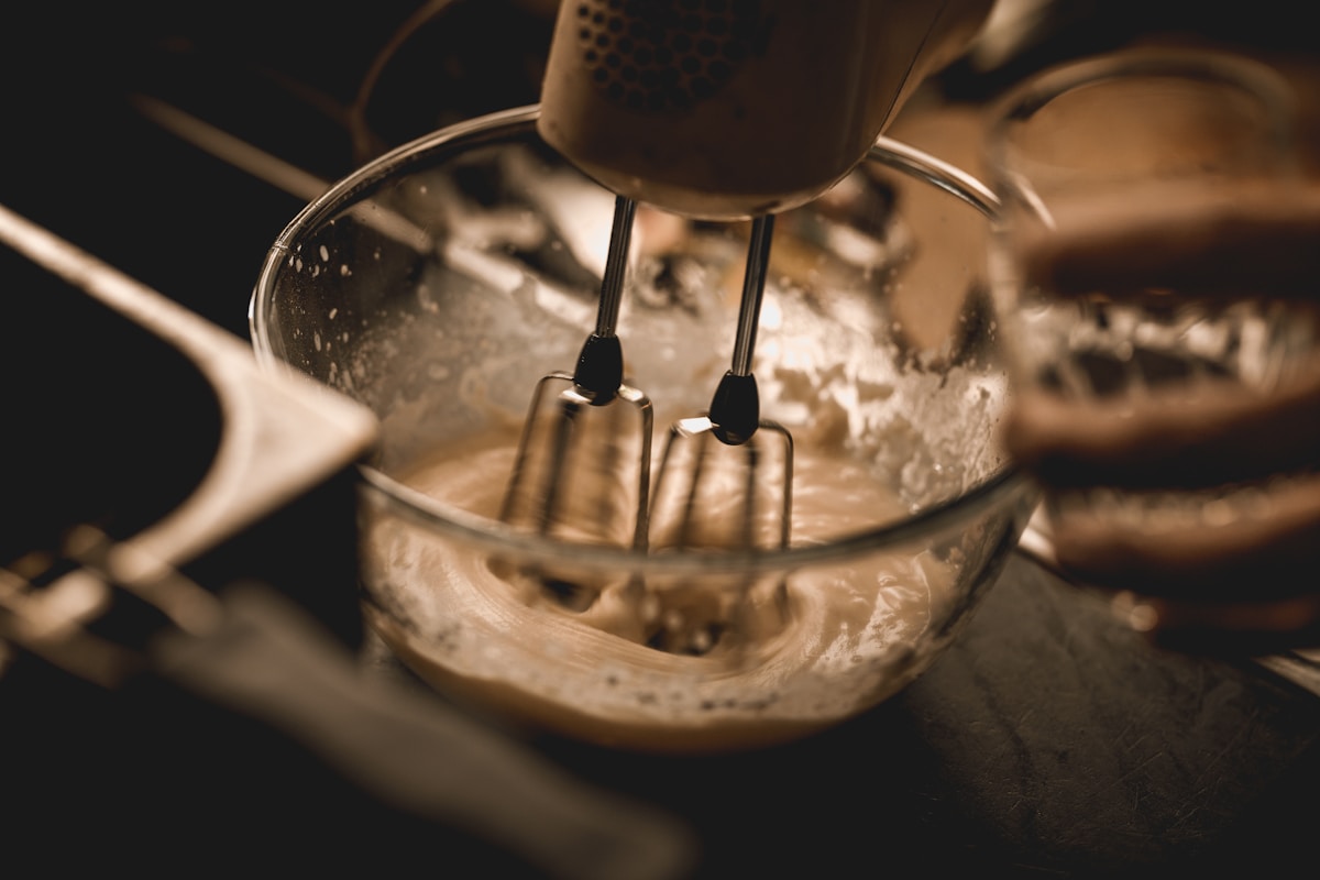 Can You Use Marshmallow Fluff to Stabilize Whipped Cream?