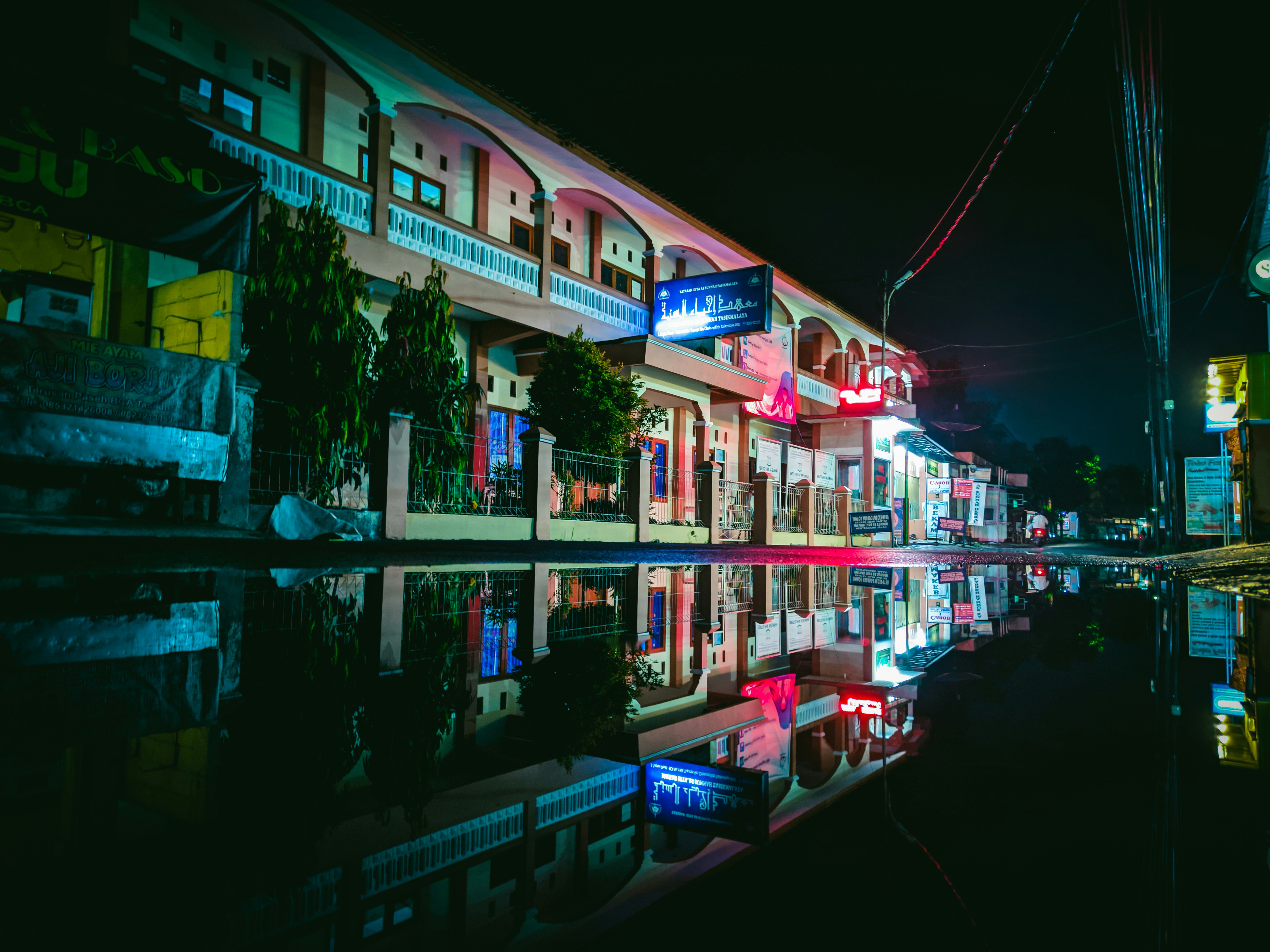 Photo by hydngallery