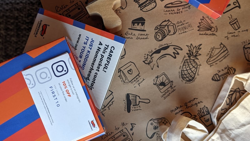 Papiertragetasche in neutraler Produktaufnahme