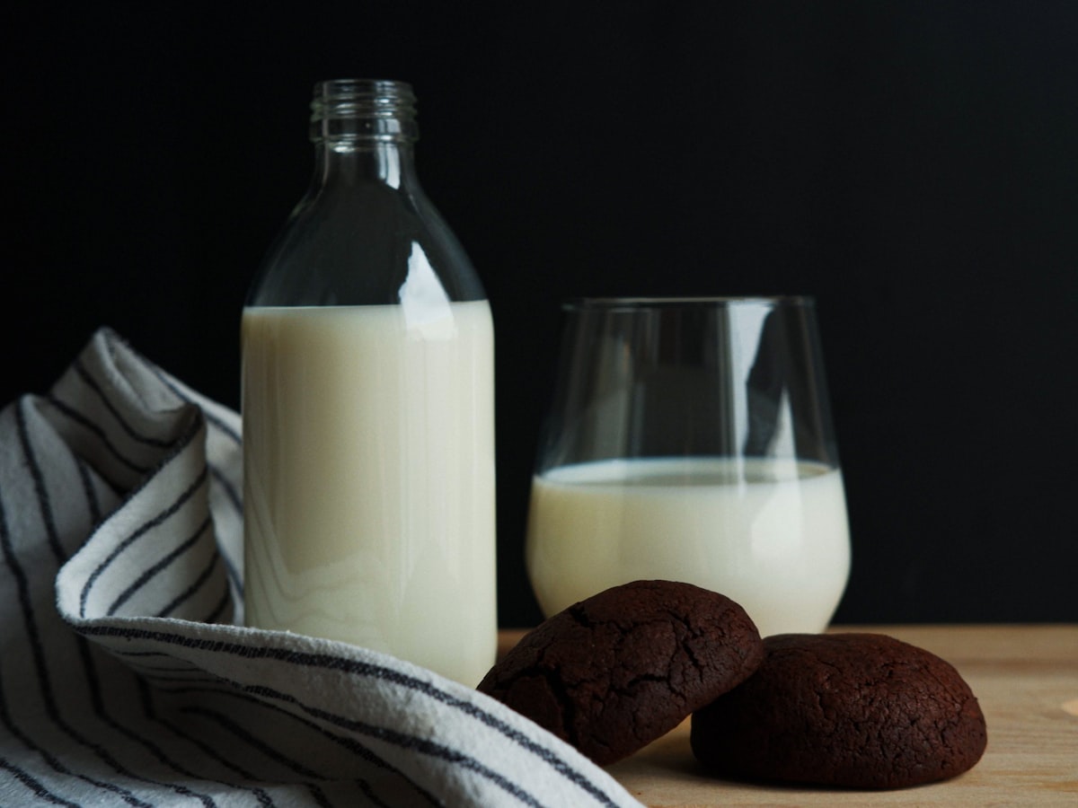 Raw Milk: Exploring the Health Benefits and Controversies