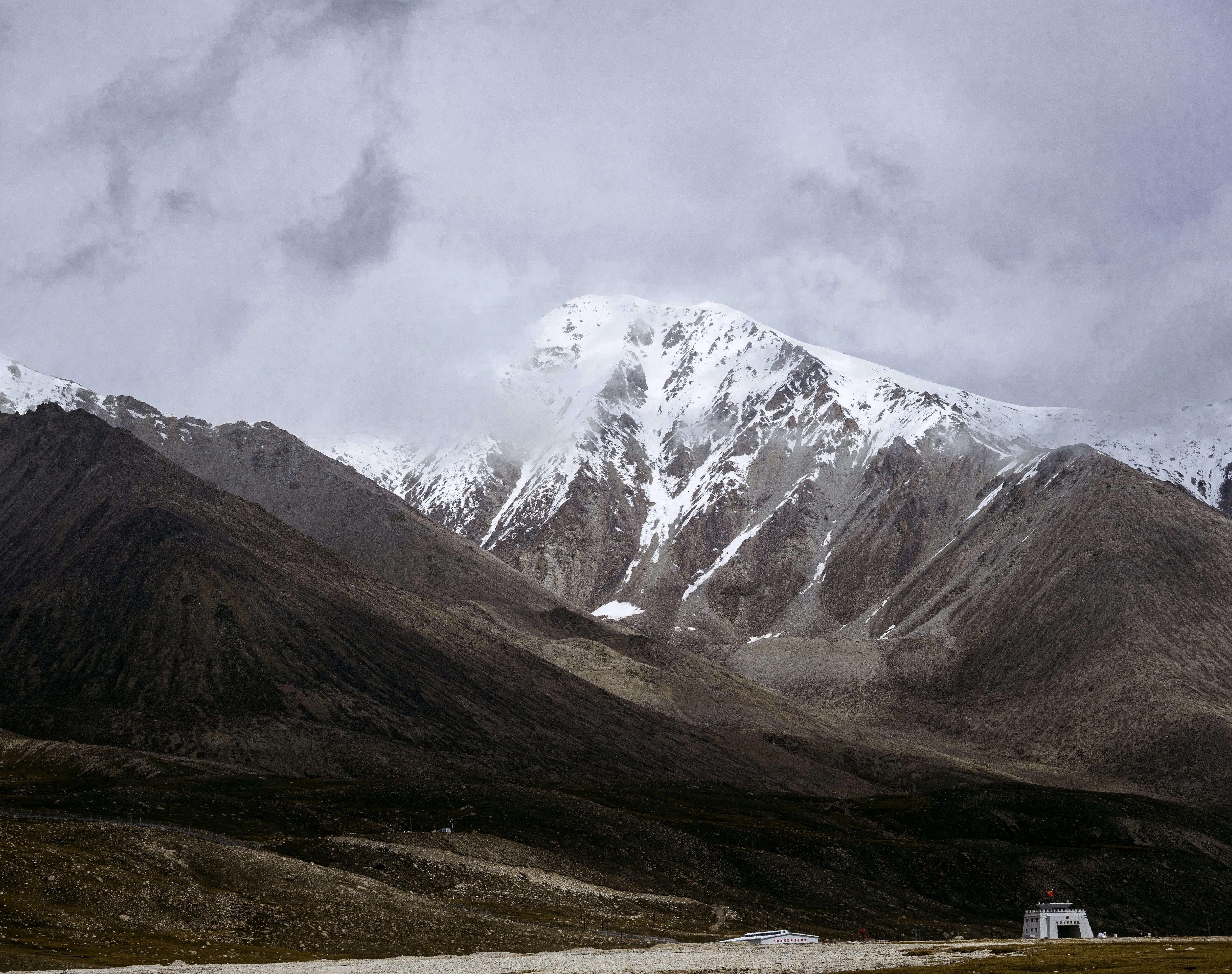 Digital Nomad Guide to Ajapnyak, Armenia (2026)