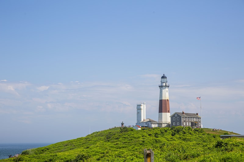 Where are the best last-minute hotel deals in the Hamptons for August 2026