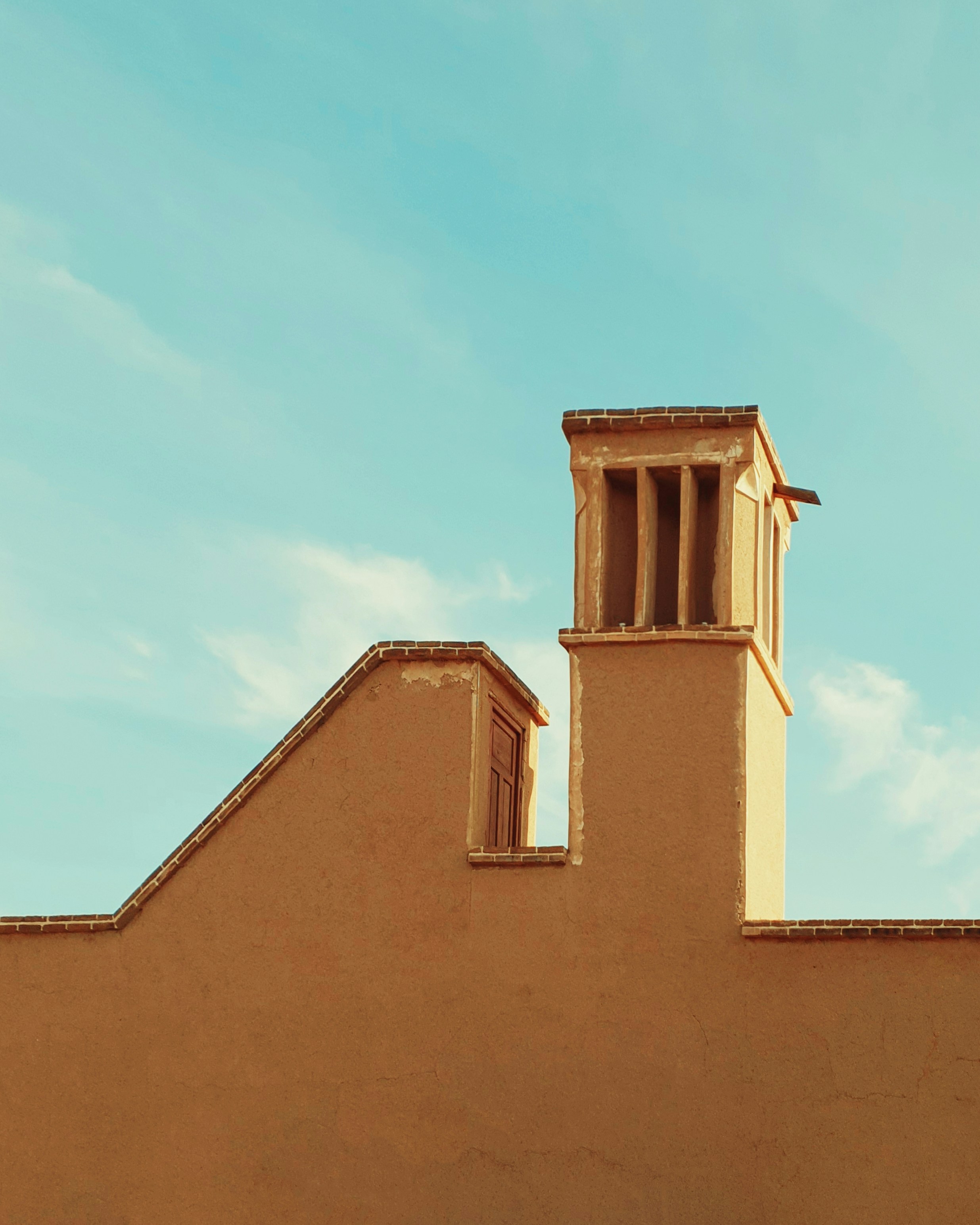 Photo by hasanalmasi