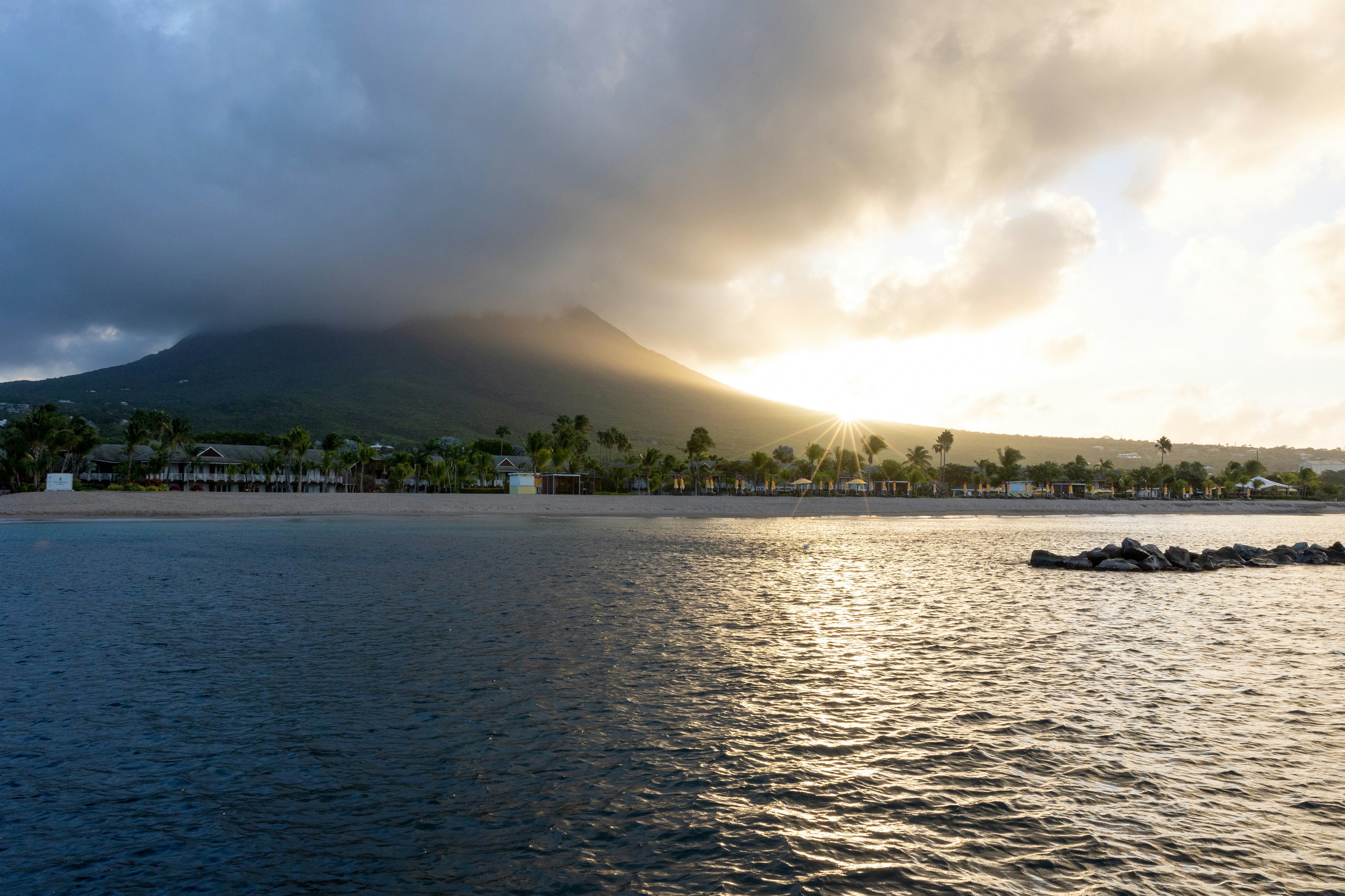 Nevis | Sunrise
