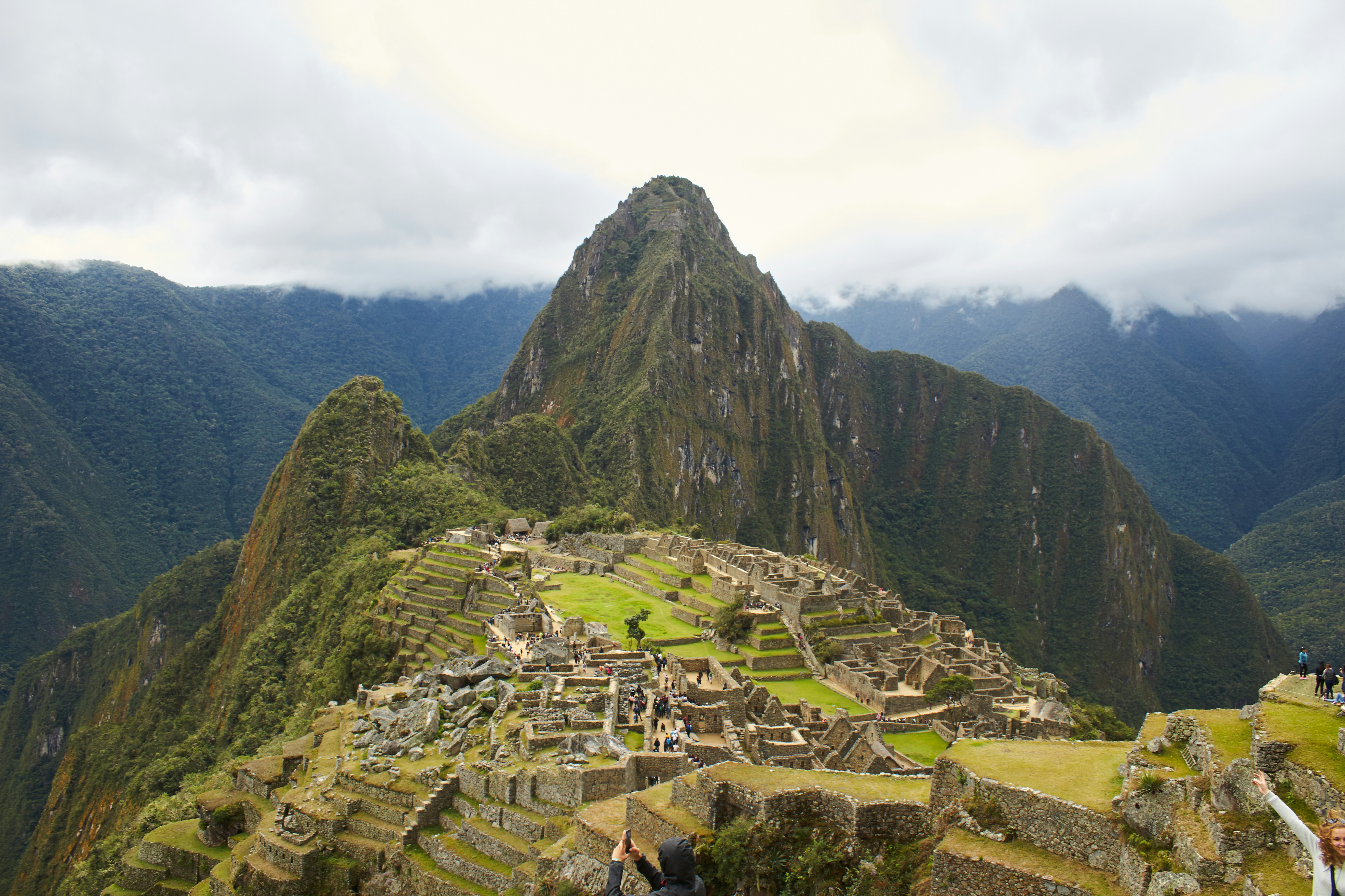 Stay online in the Peru with a prepaid eSIM from eSIMlii. Instant activation, no roaming charges, and reliable coverage.