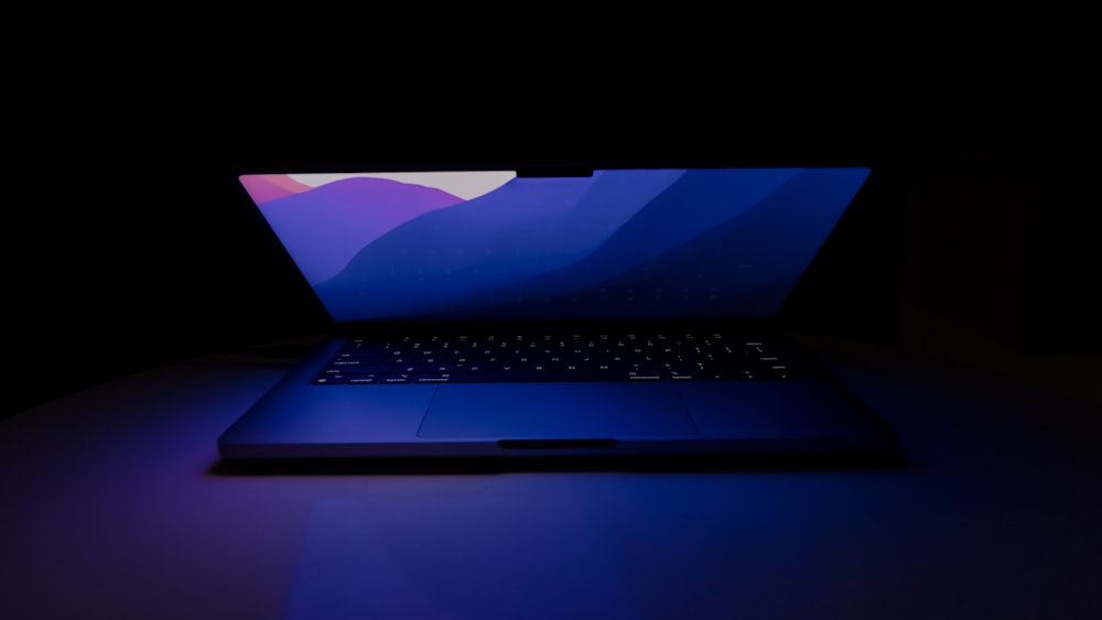 a screen shot of an open laptop computer sitting on top of a table