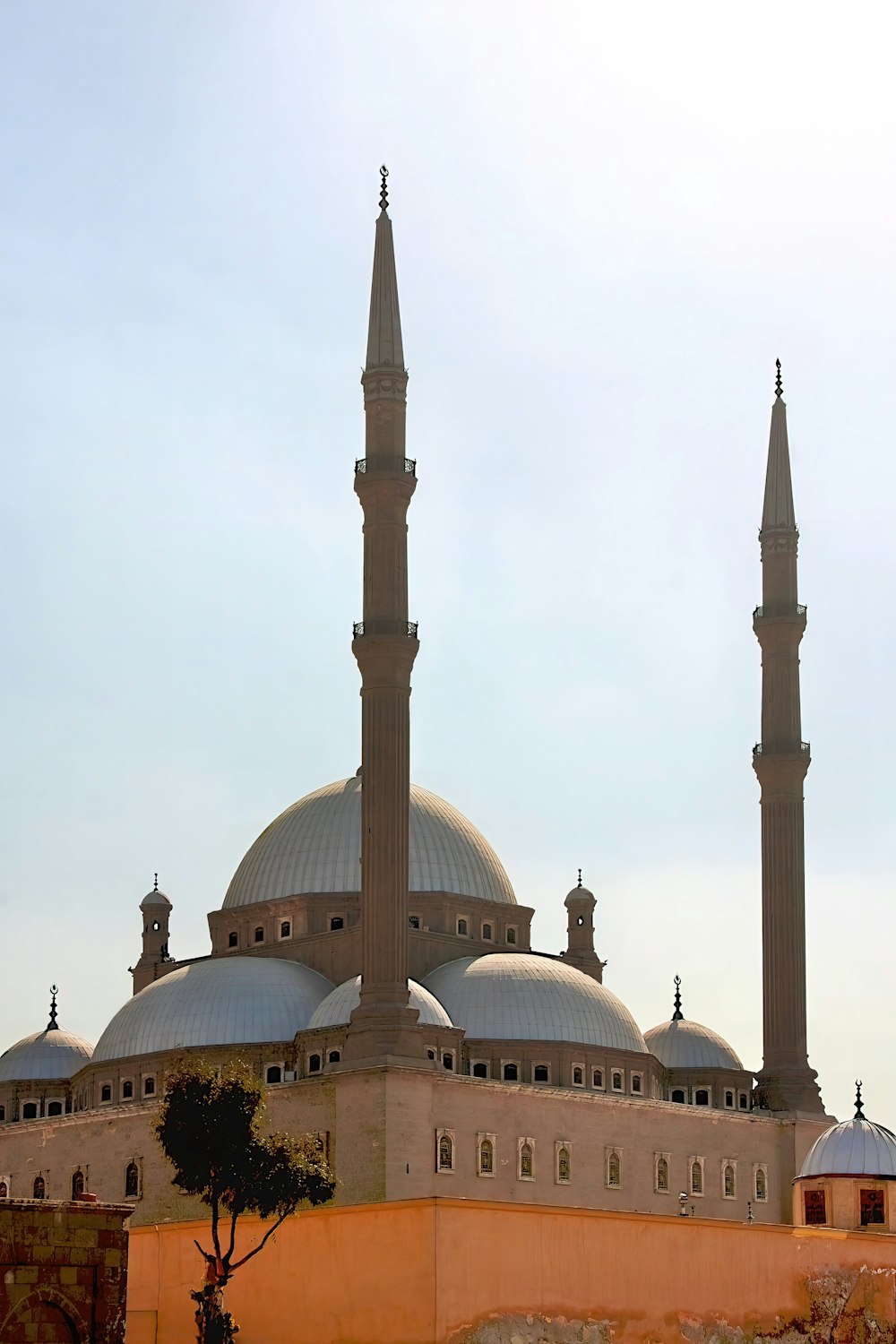 a large building with two tall towers on top of it