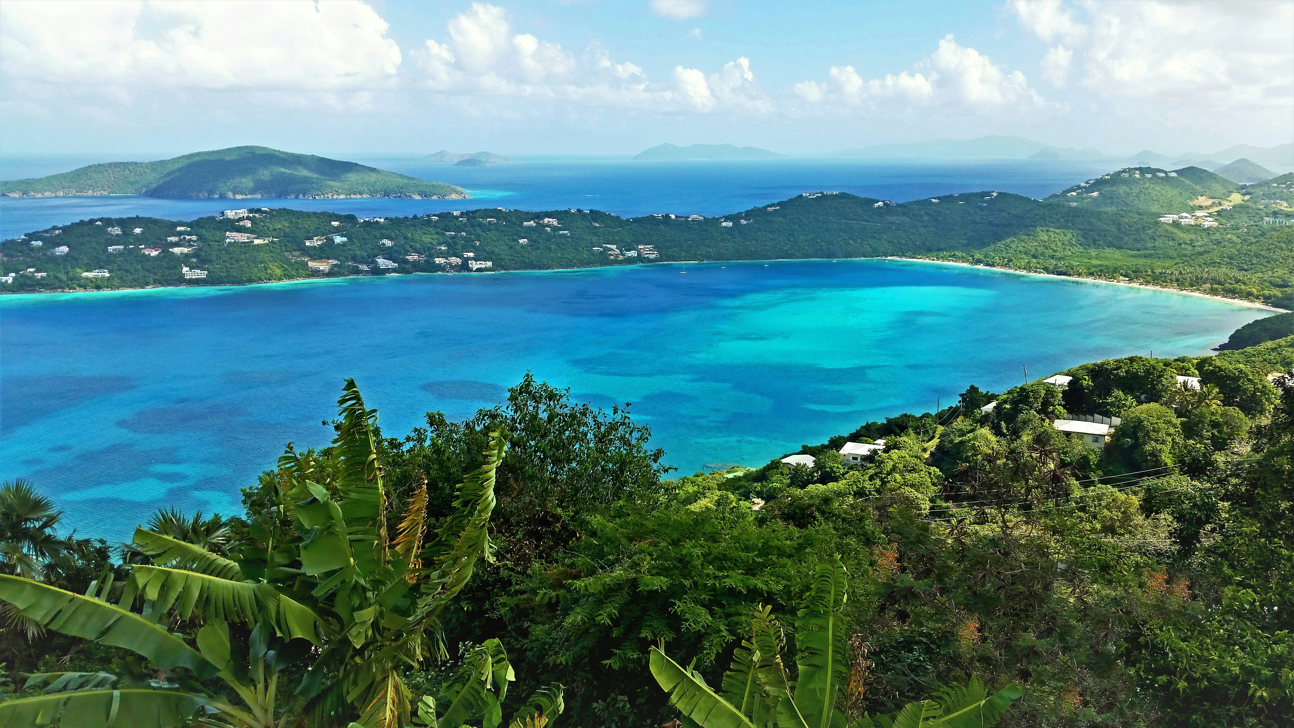 Stay online in the Caribbean Islands with a prepaid eSIM from eSIMlii. Instant activation, no roaming charges, and reliable coverage.