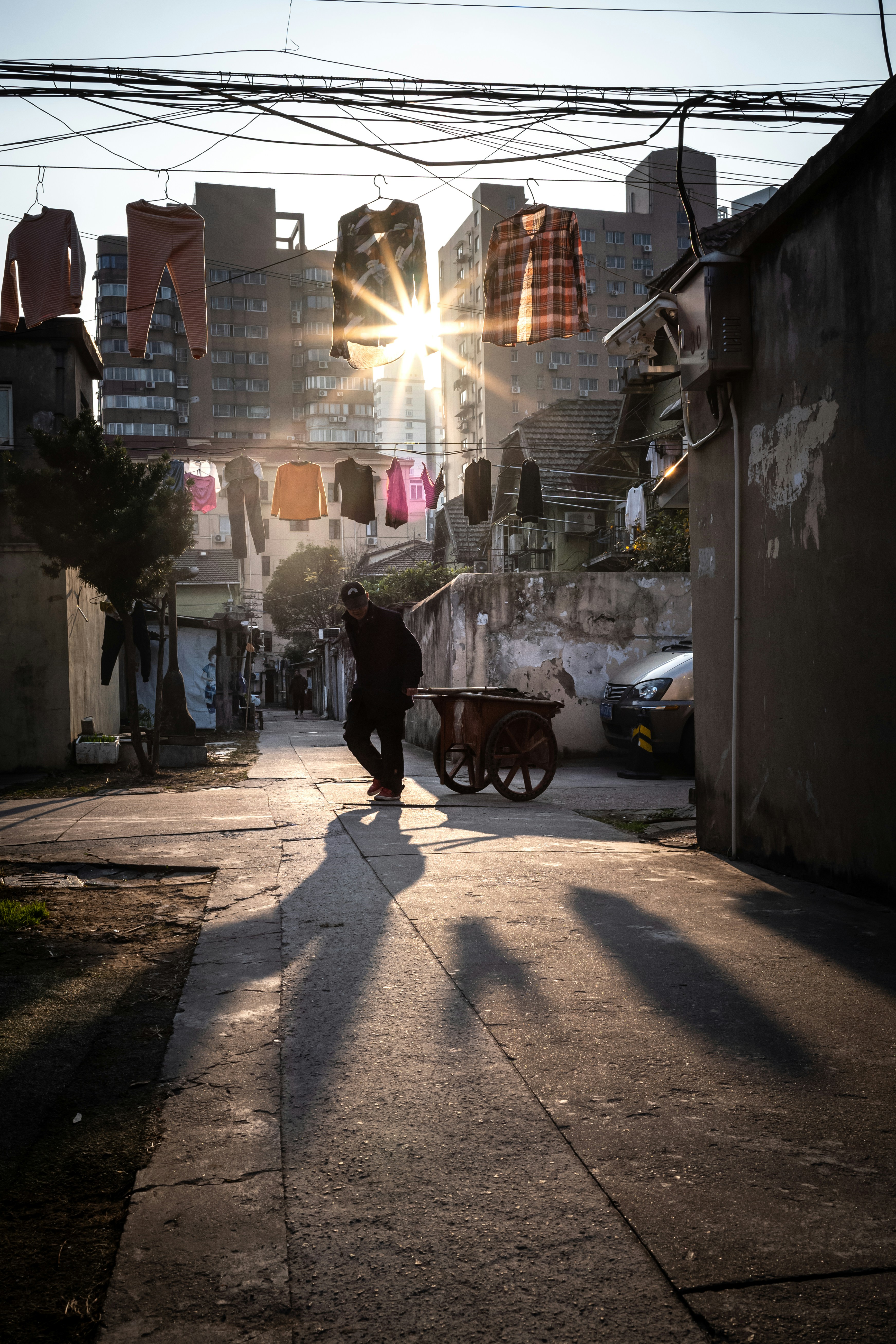 Photo by derekleej