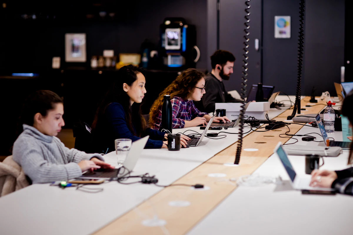 7 GoHighLevel Alternatives for Agencies [Compared]