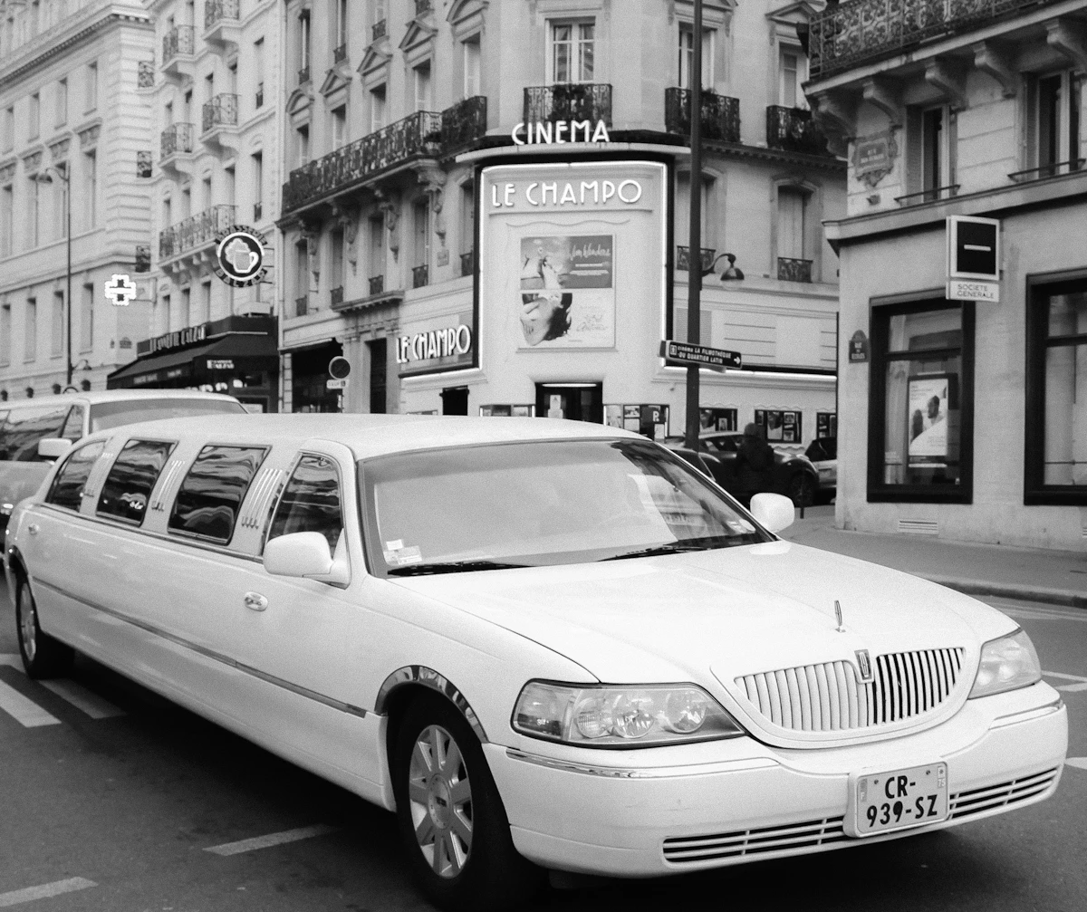Premium limousine roadside