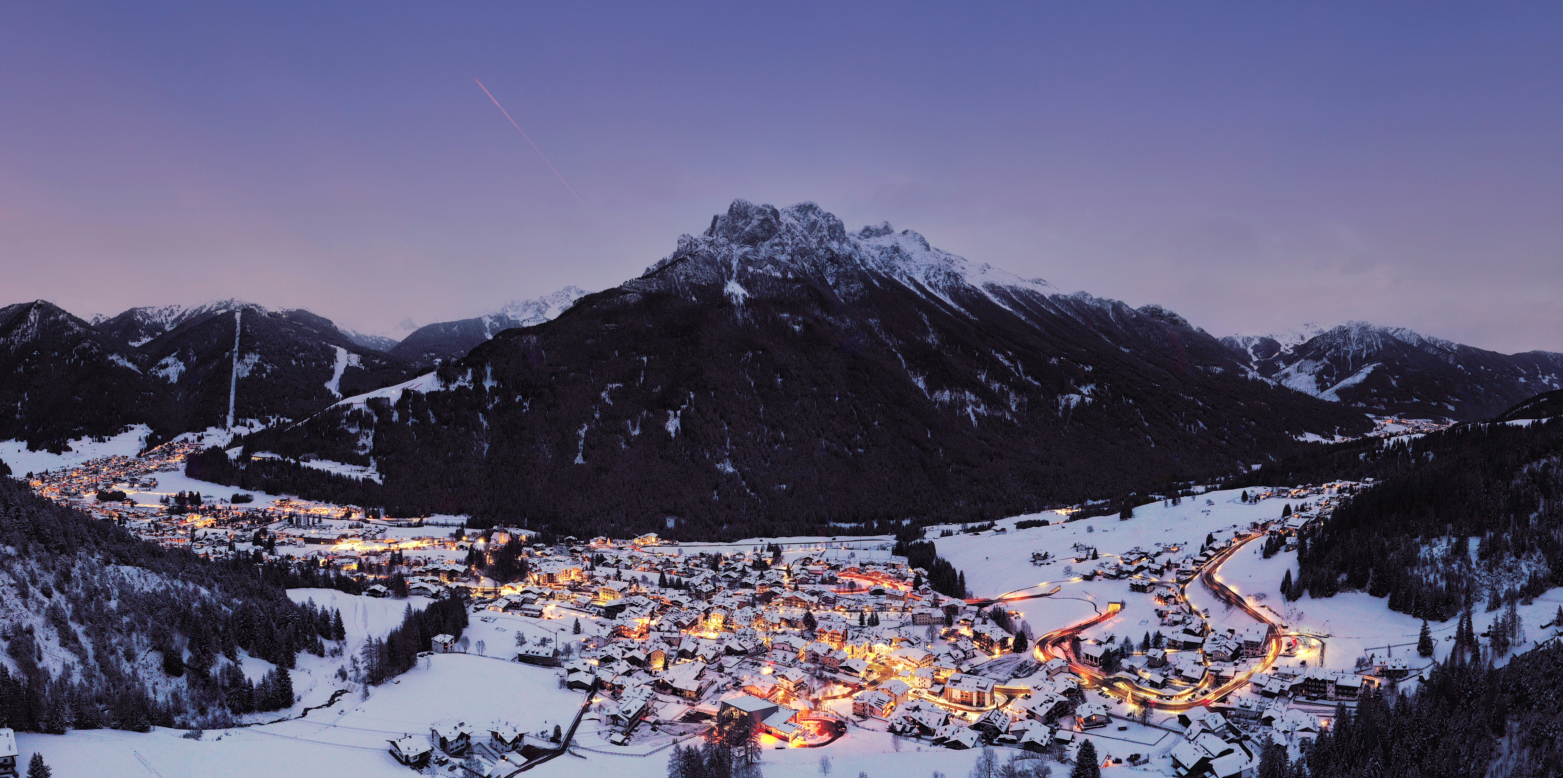 Choose from a curated selection of Italy photos. Always free on Unsplash.