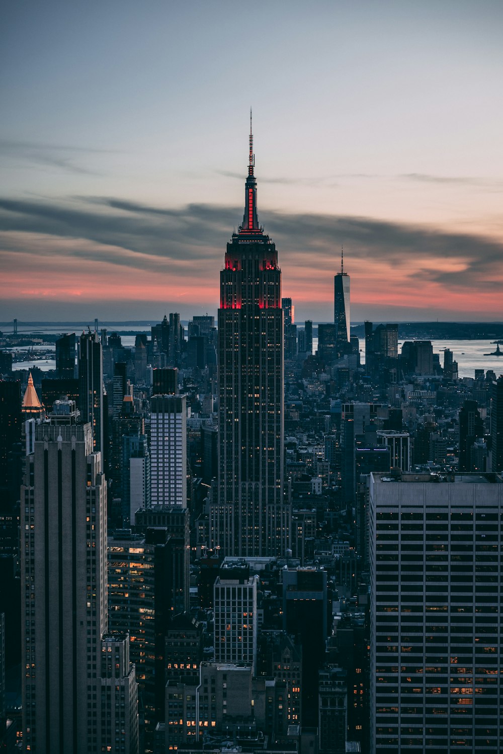 a view of the empire building in new york city