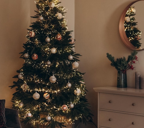 a decorated christmas tree in a living room