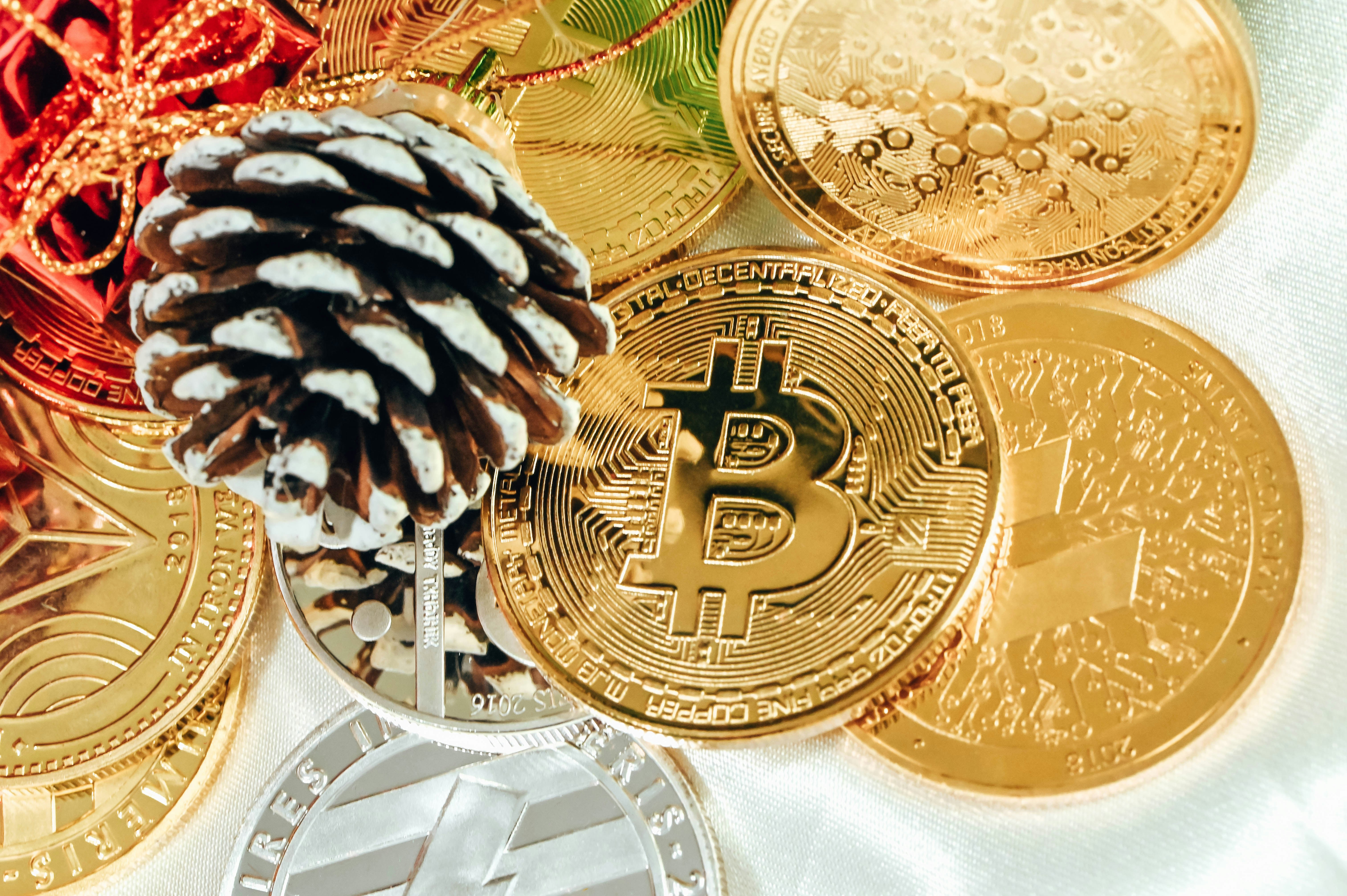 Зниження Cardano в грудні посилюється: що спричиняє падіння і що буде далі?