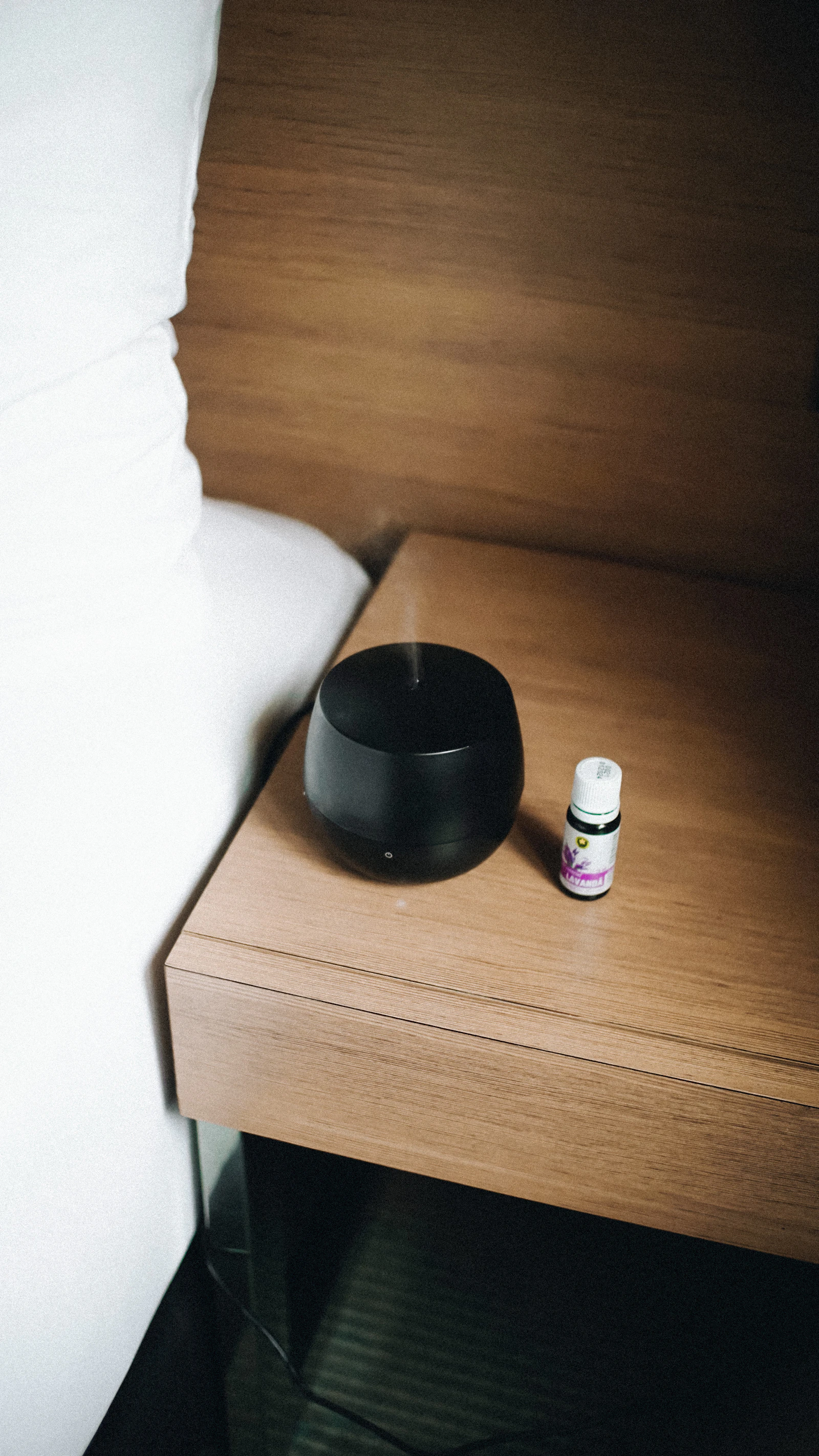 Essential oil diffuser