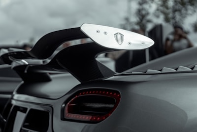 a close up of the tail light of a sports car