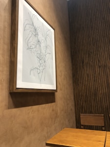 Continuous Line Frame