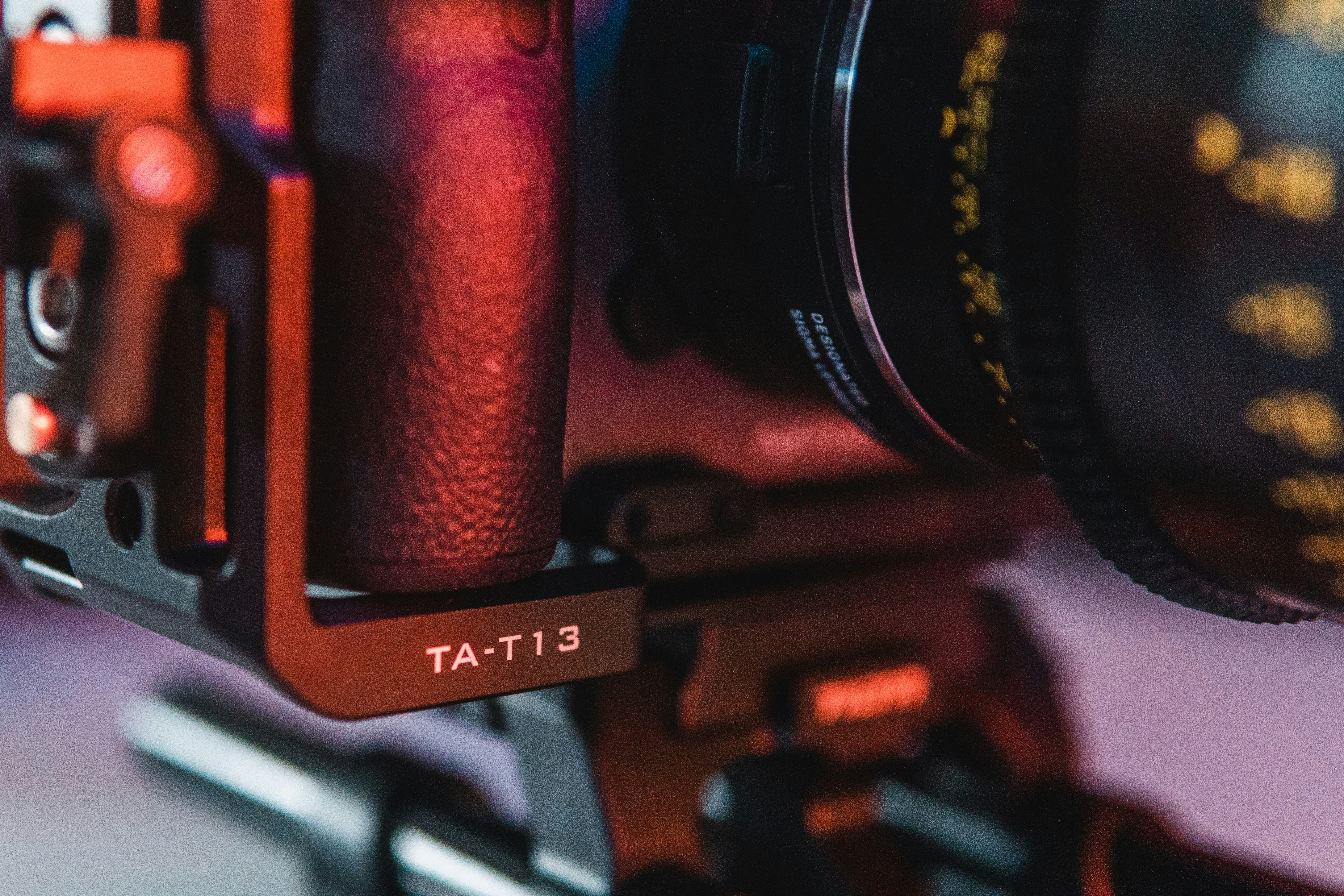 8 Indie Filmmaking Tips for Choosing Tripods