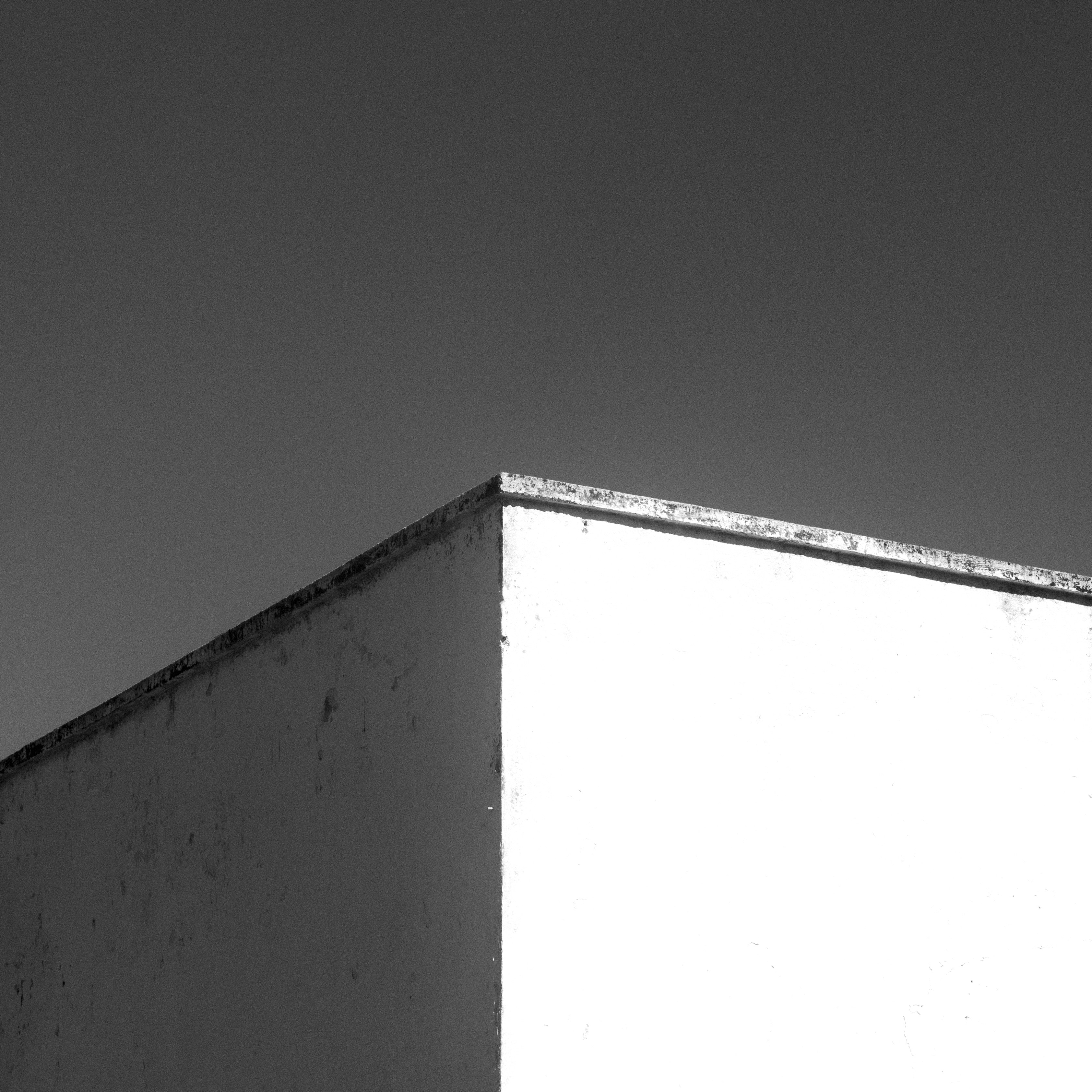 photo-1639863764945-b626220d3d50?ixid=M3wxMjA3fDB8MXxzZWFyY2h8MjB8fHN1cGVyc2xvdDc3N3xlbnwwfHx8fDE3NTM3NTAxNzd8MA\u0026ixlib=rb-4.1.0