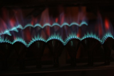flames that burn in blue which is the good quality of heating system