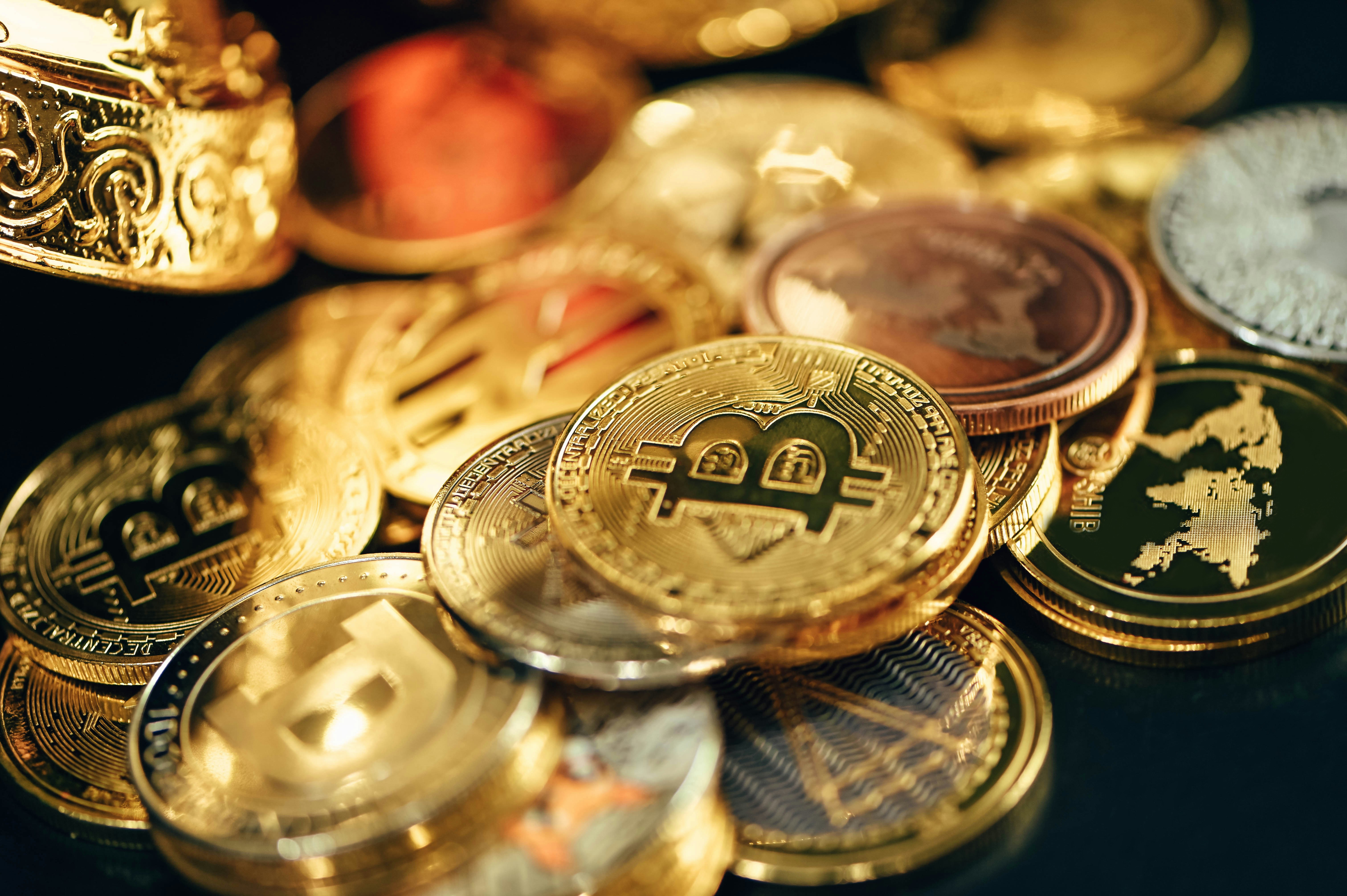 Gold Bitcoin Cryptocurrency