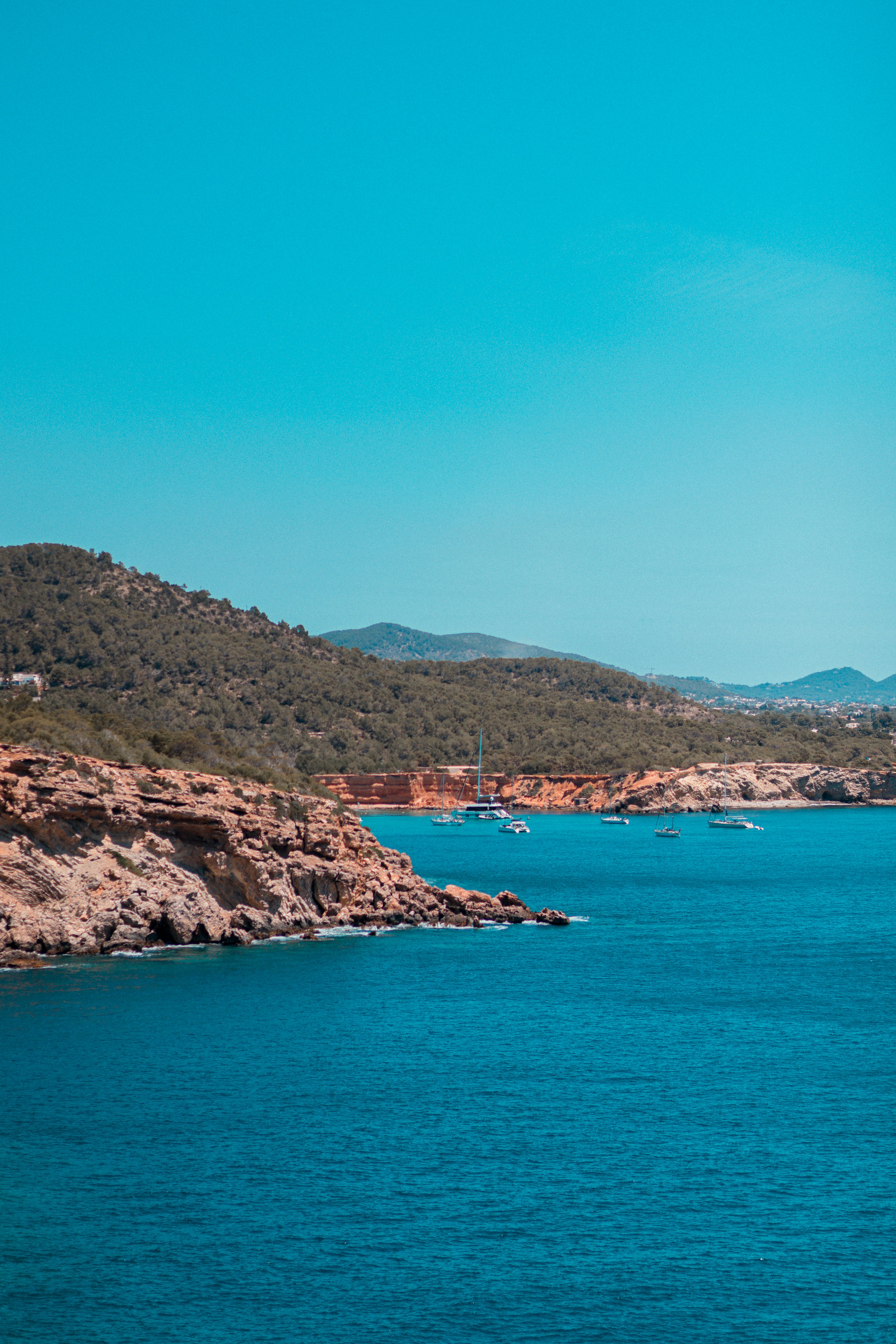 Photo by valentinlacoste