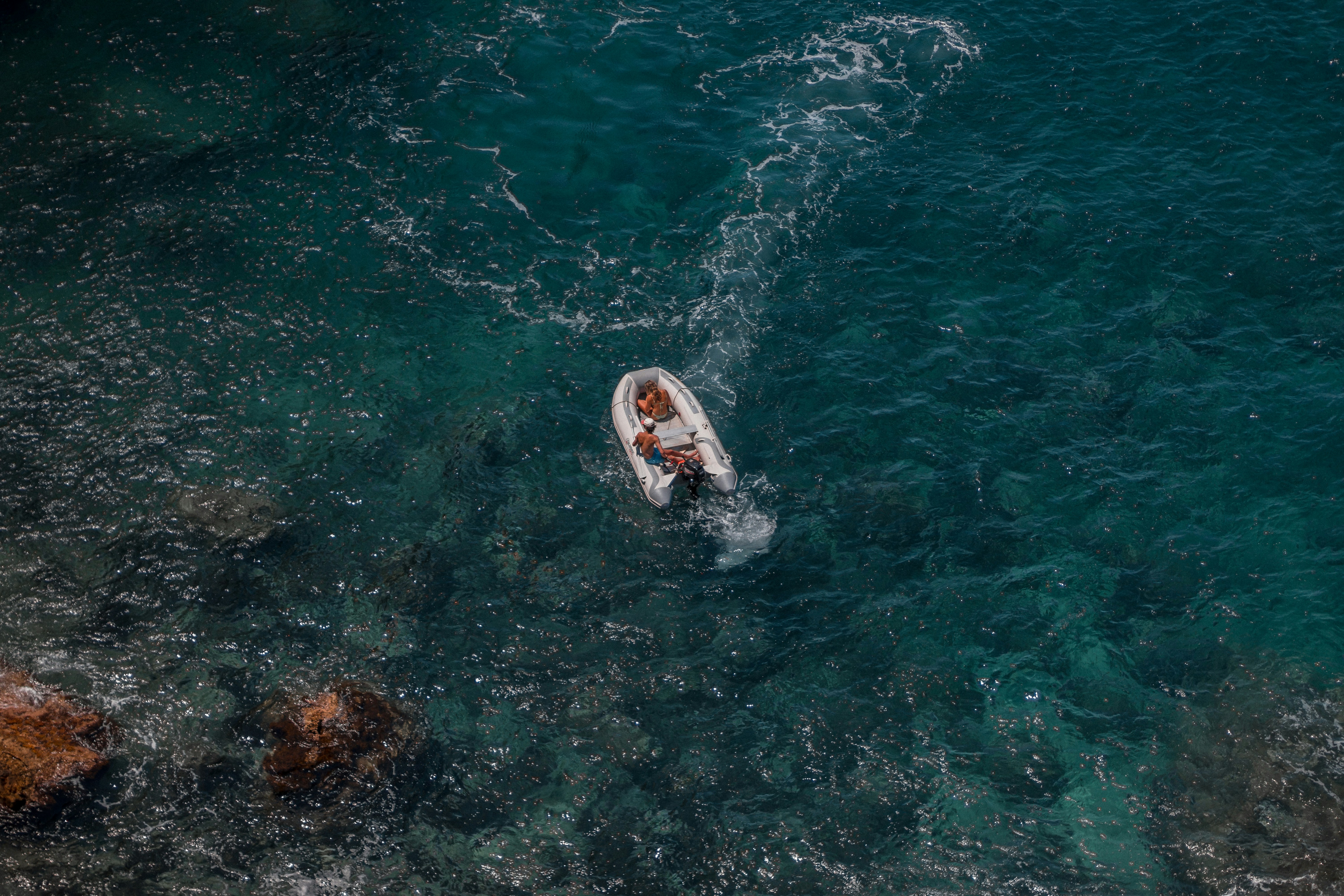 Photo by valentinlacoste