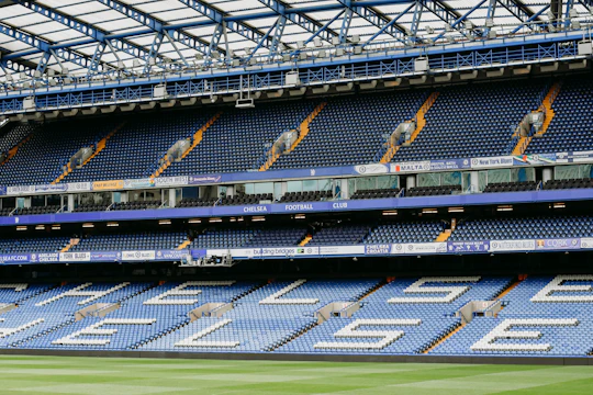Interior do Estadio do Shelsea em Londres.