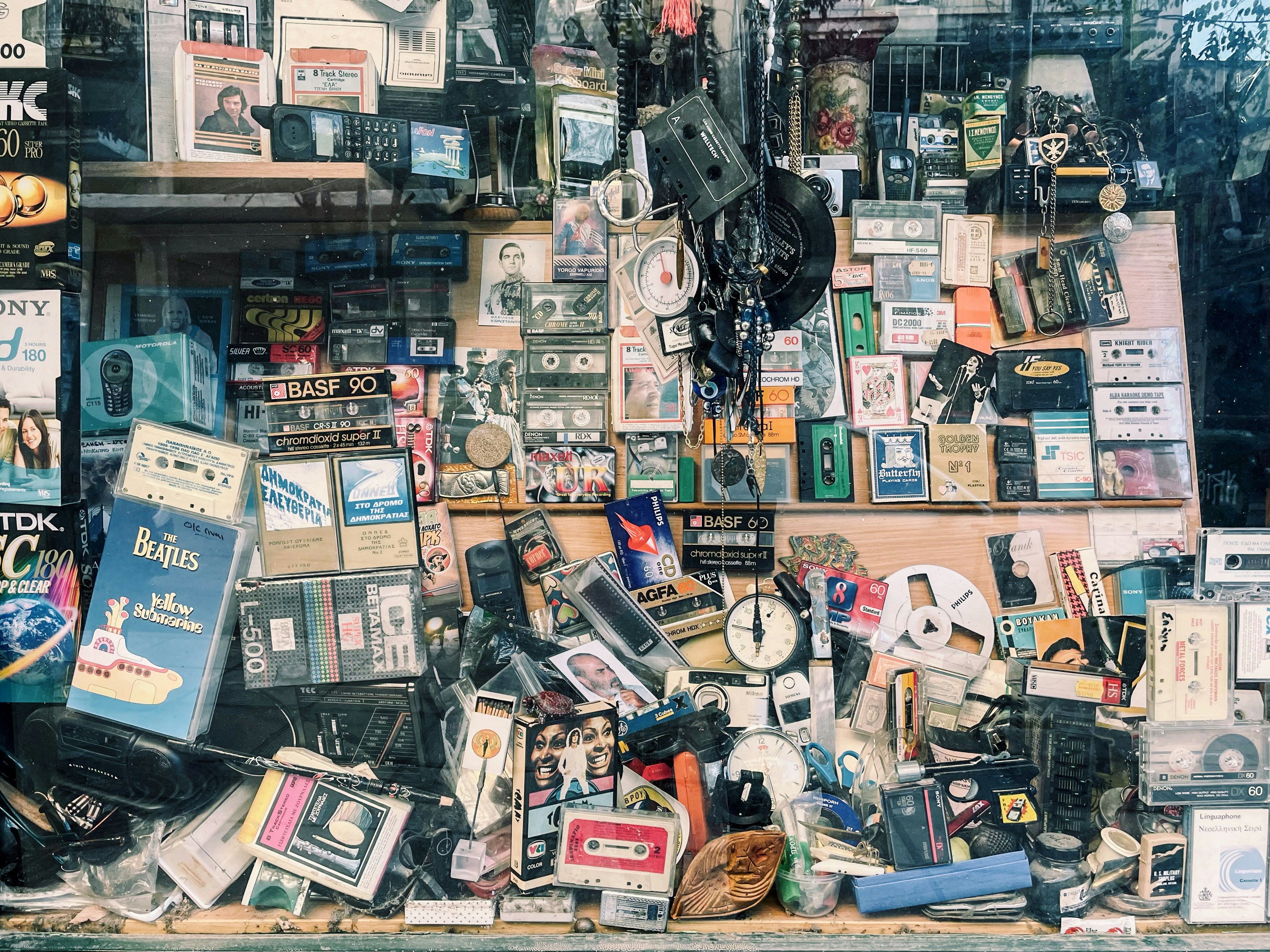 Cutting Through the Digital Clutter: 5 Novel Strategies for Standout Content
