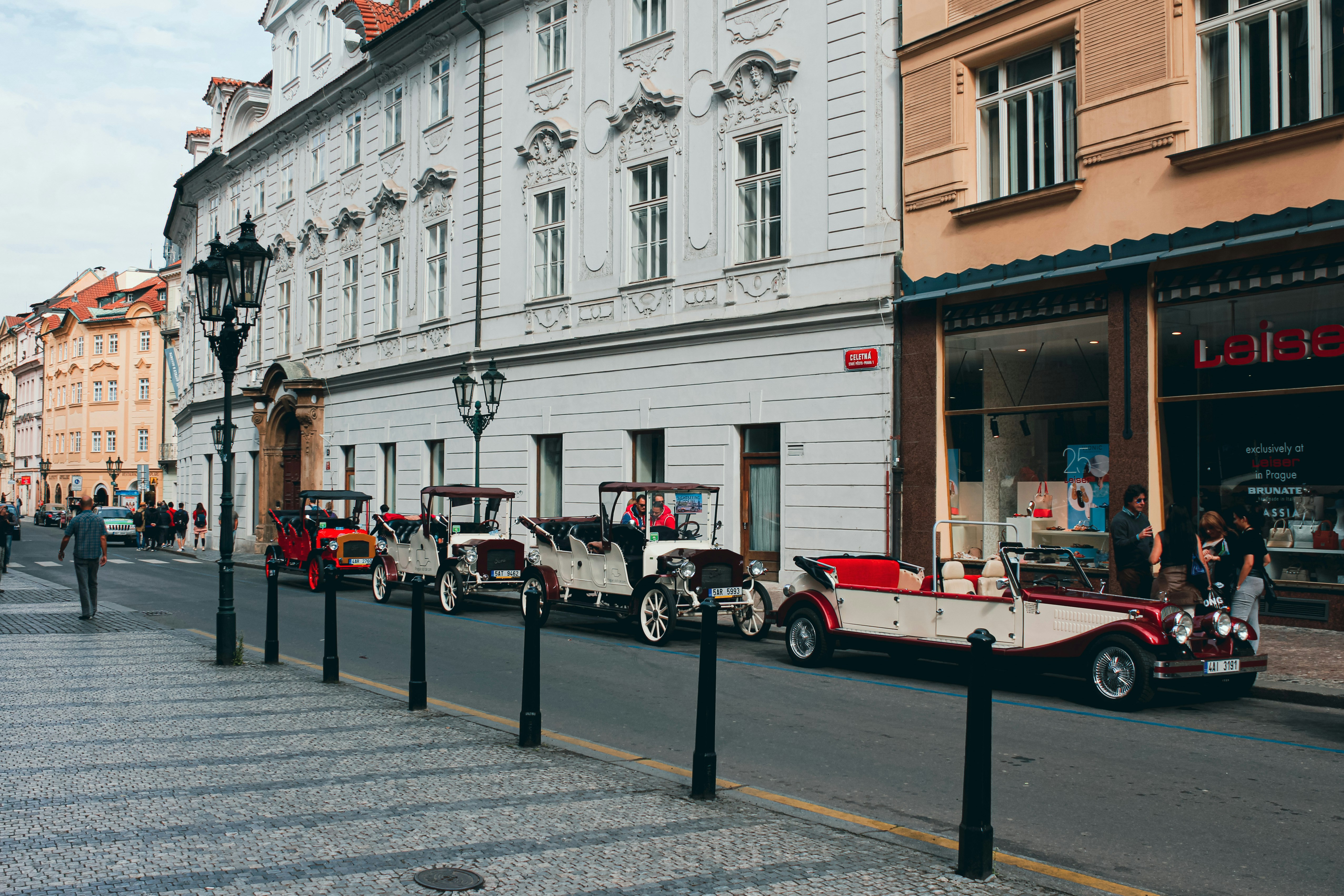 Best Electric Small SUVs for 2025: Range, Value, and Comfort