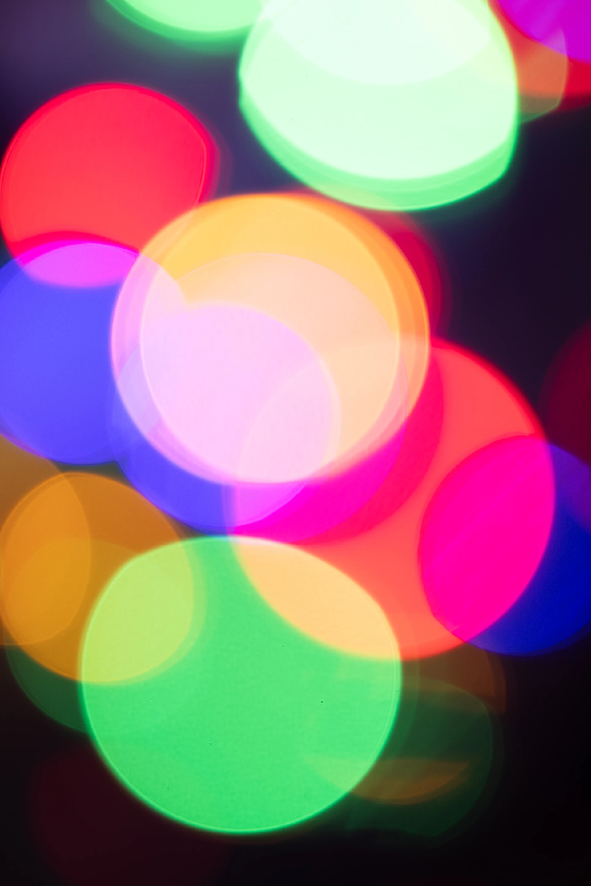 a blurry photo of a bunch of lights