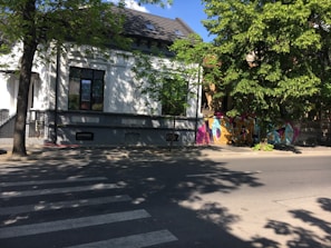 A street view of the building at R Deputado Emilio Carlos, 1174, Vila Campesina, Osasco, SP.
