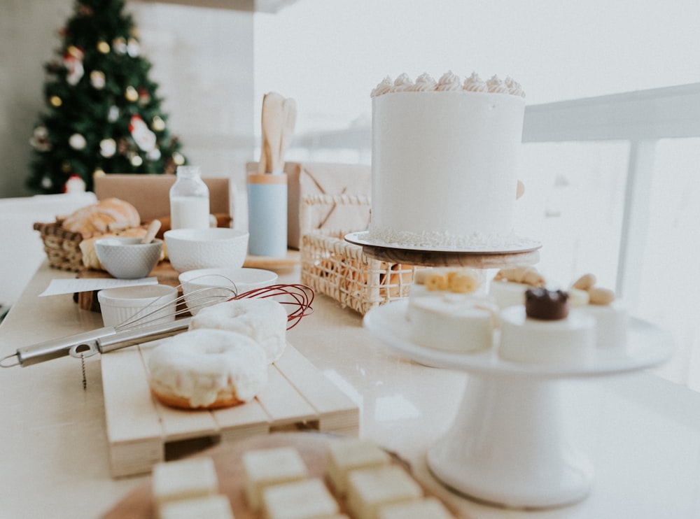 a white cake sitting on top of a table