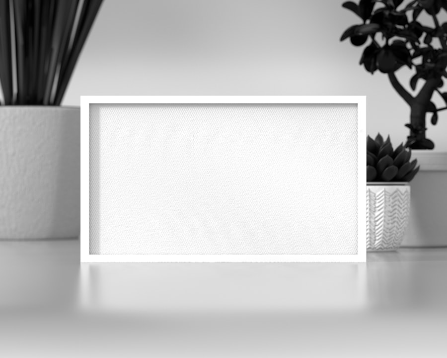A table top frame standing on a desk