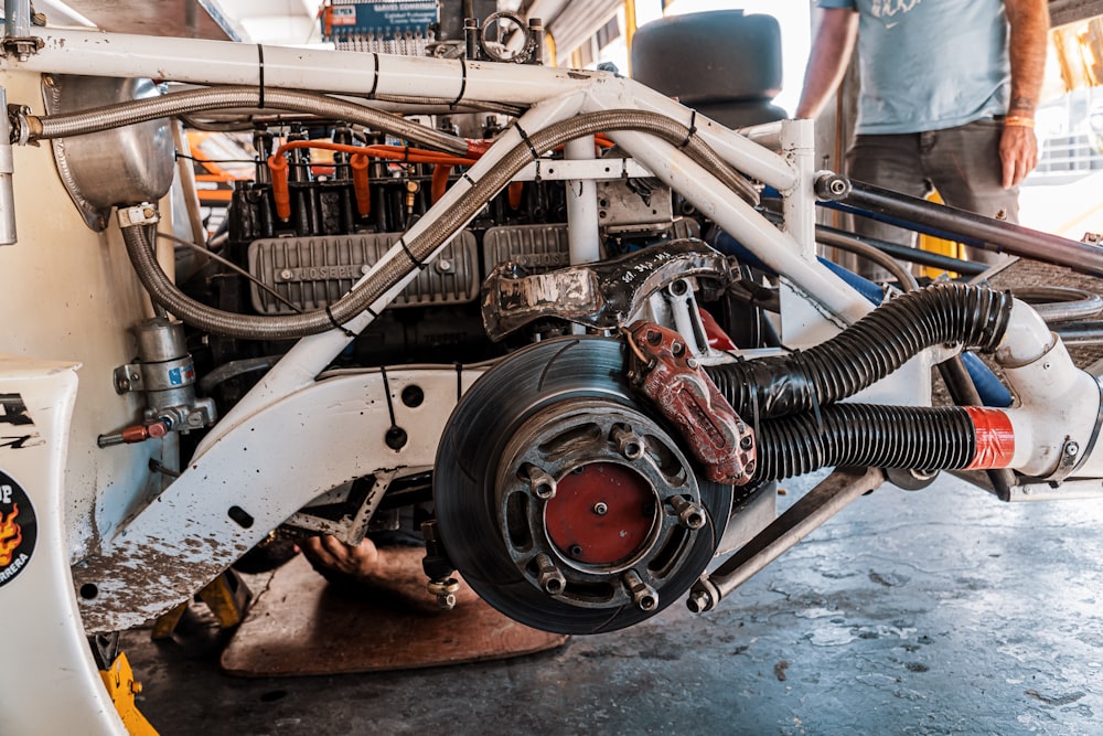 a close up of a vehicle's front suspension