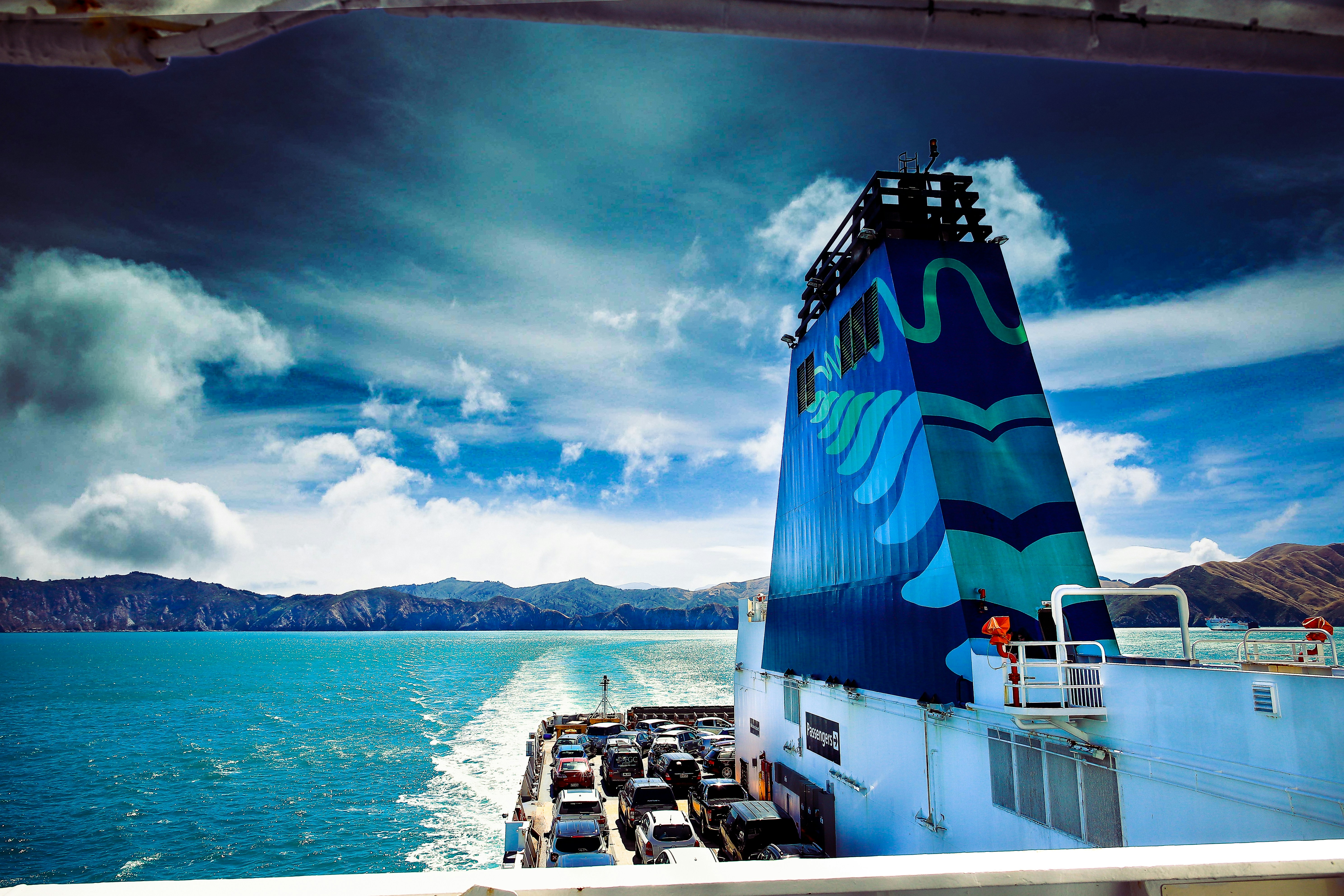 Morgan Stanley Maintains Equal-Weight on Norwegian Cruise Line, Lowers Price Target to $25