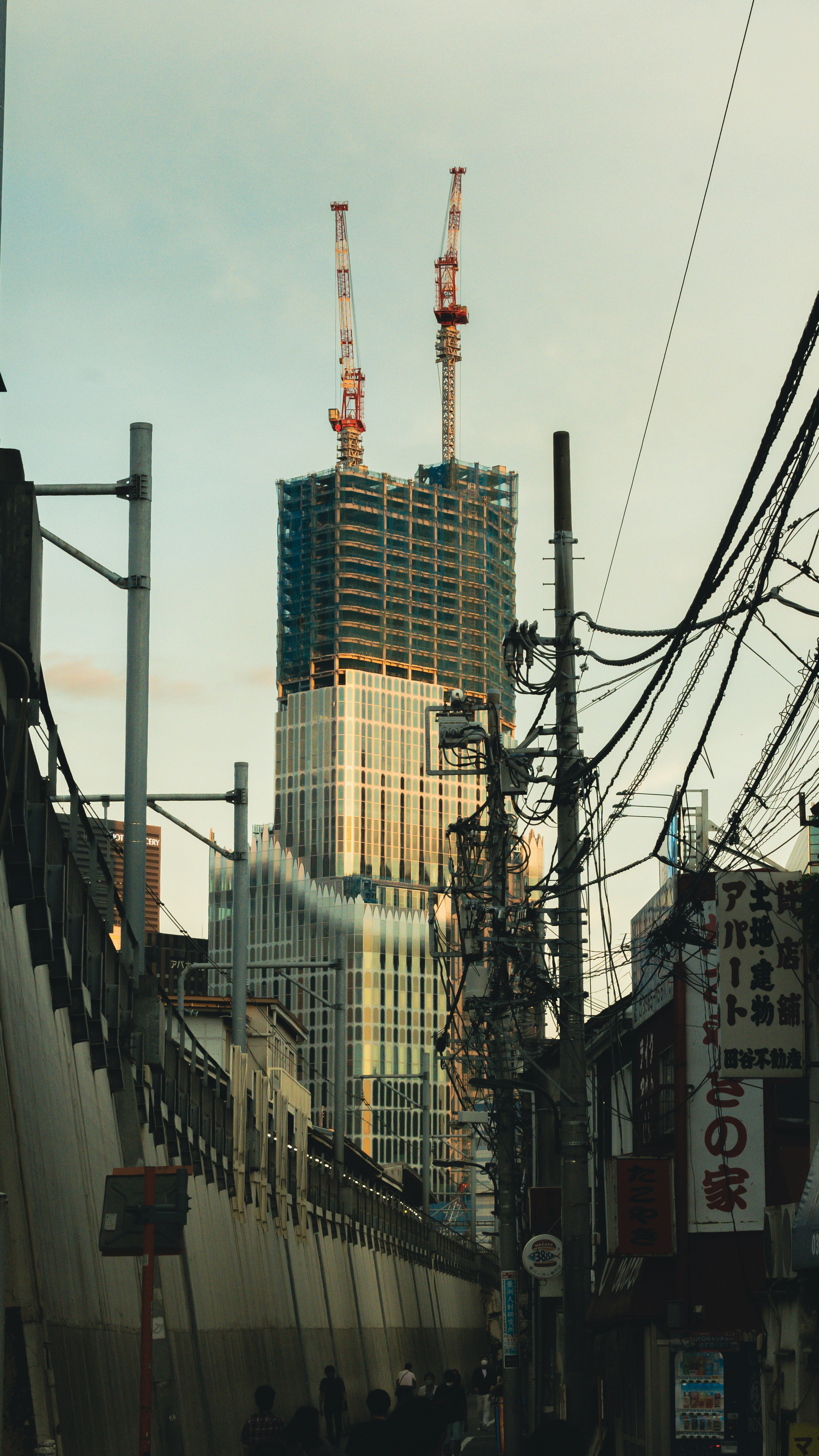 Photo by hirotakashina