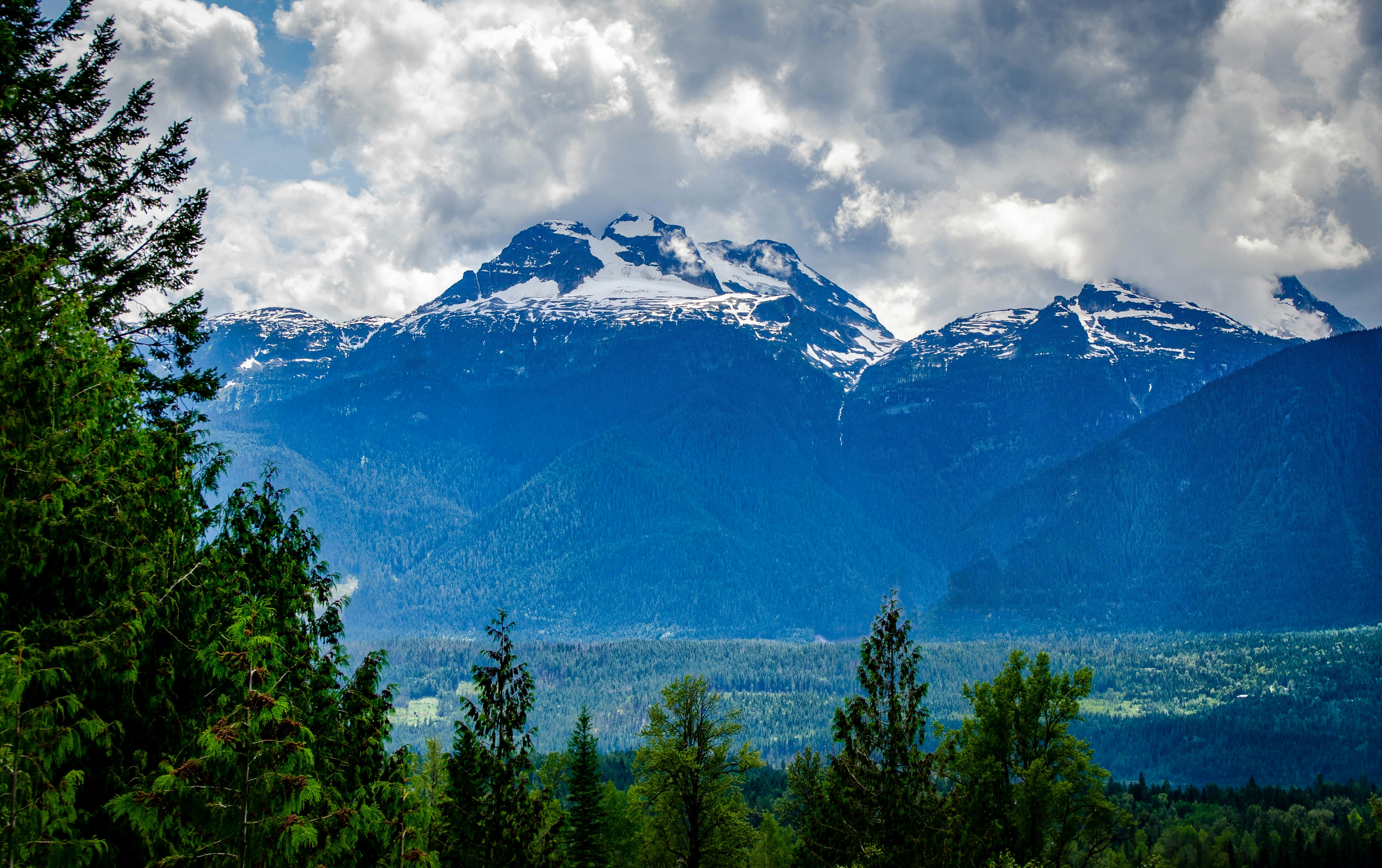 Photo by eddie_garkut