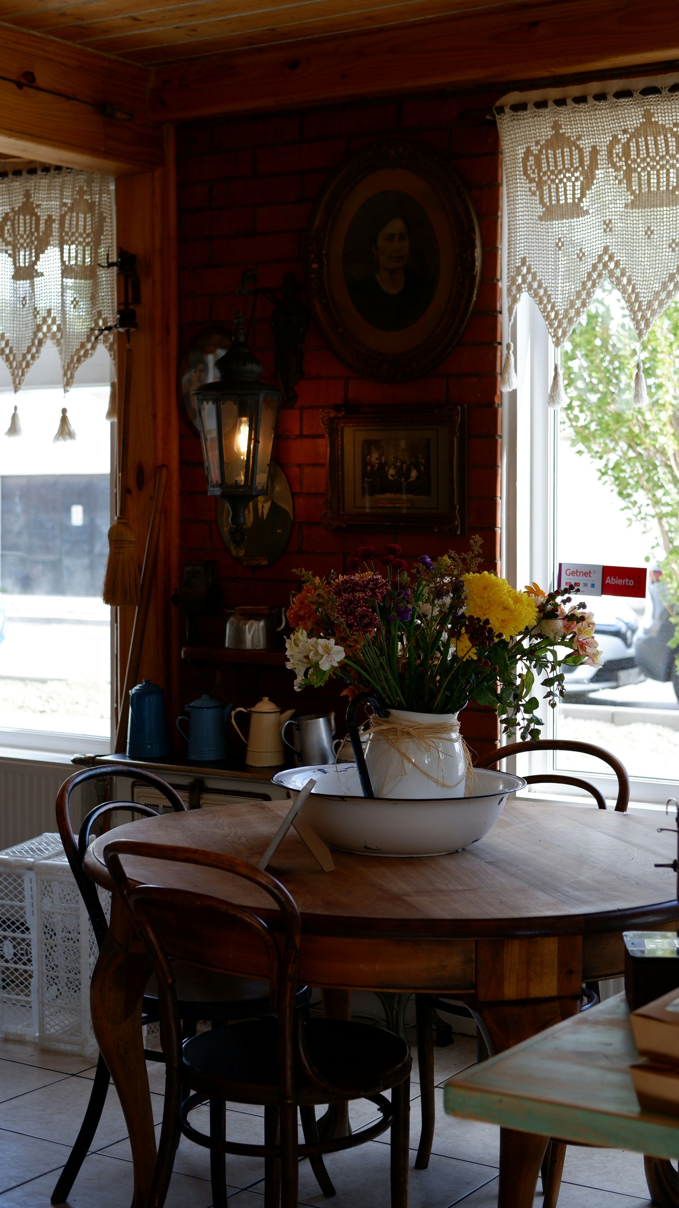 Photo by mary_borysova