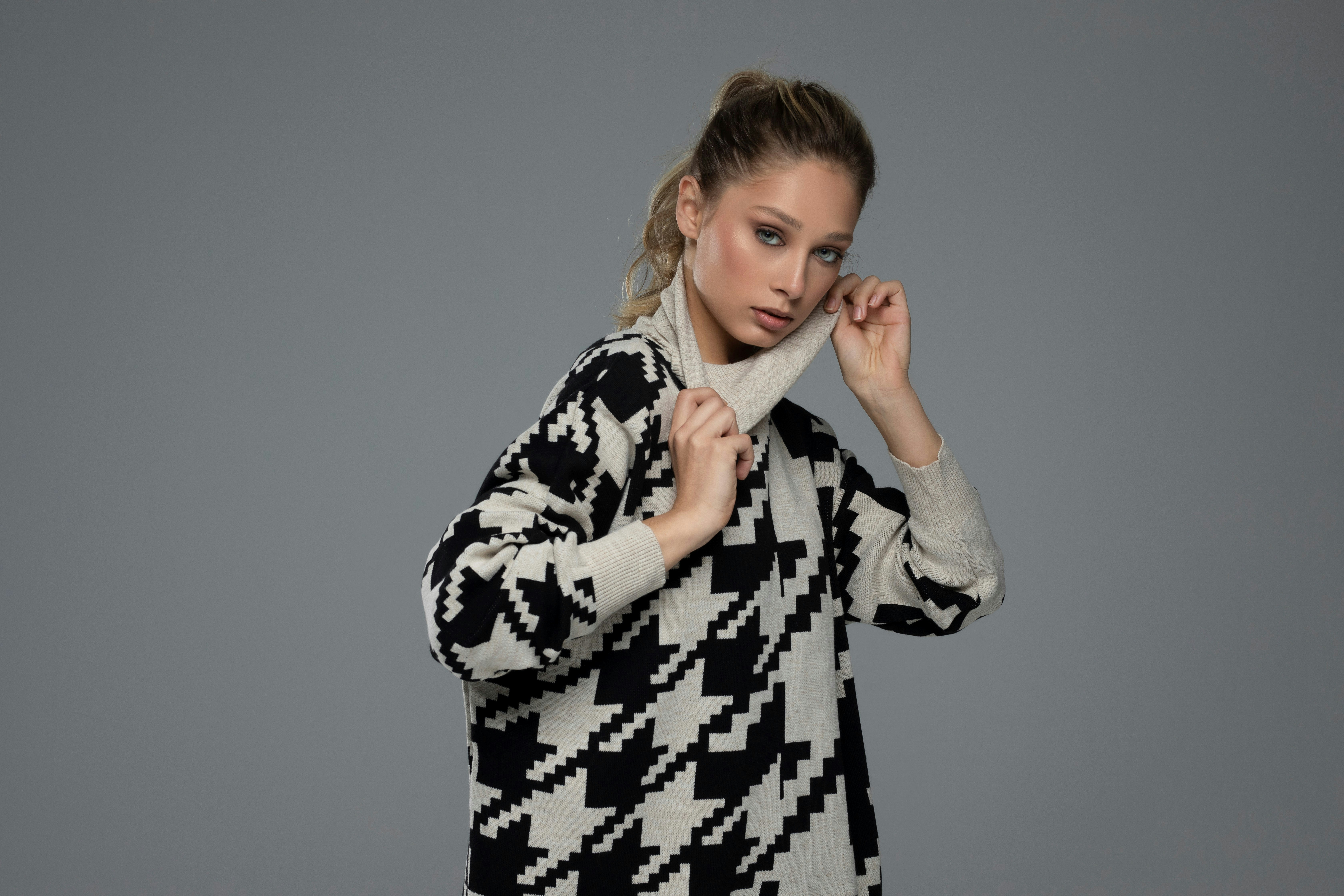 Monochrome Knitwear