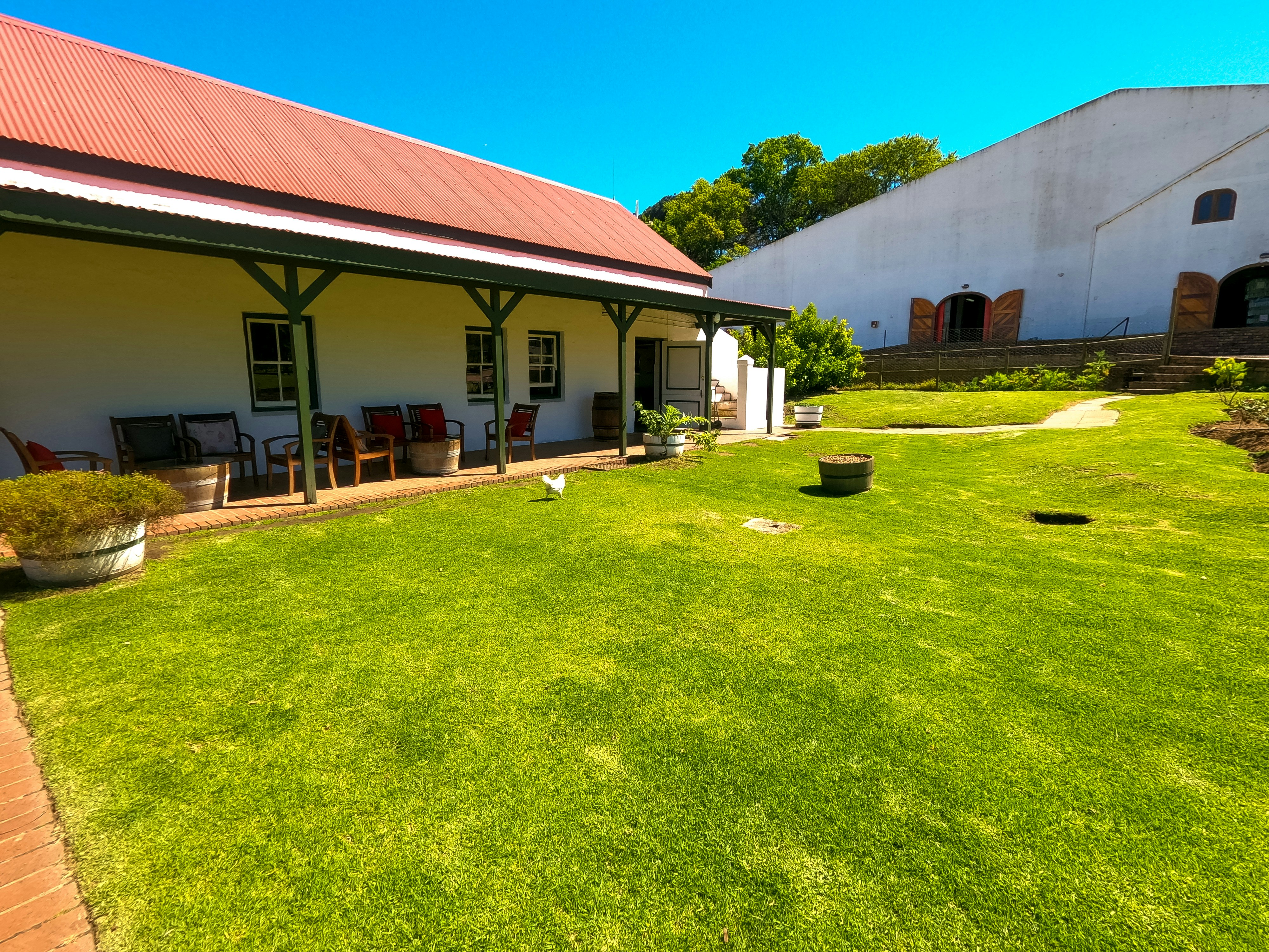 Essential Monthly Outdoor Garden Maintenance Tasks