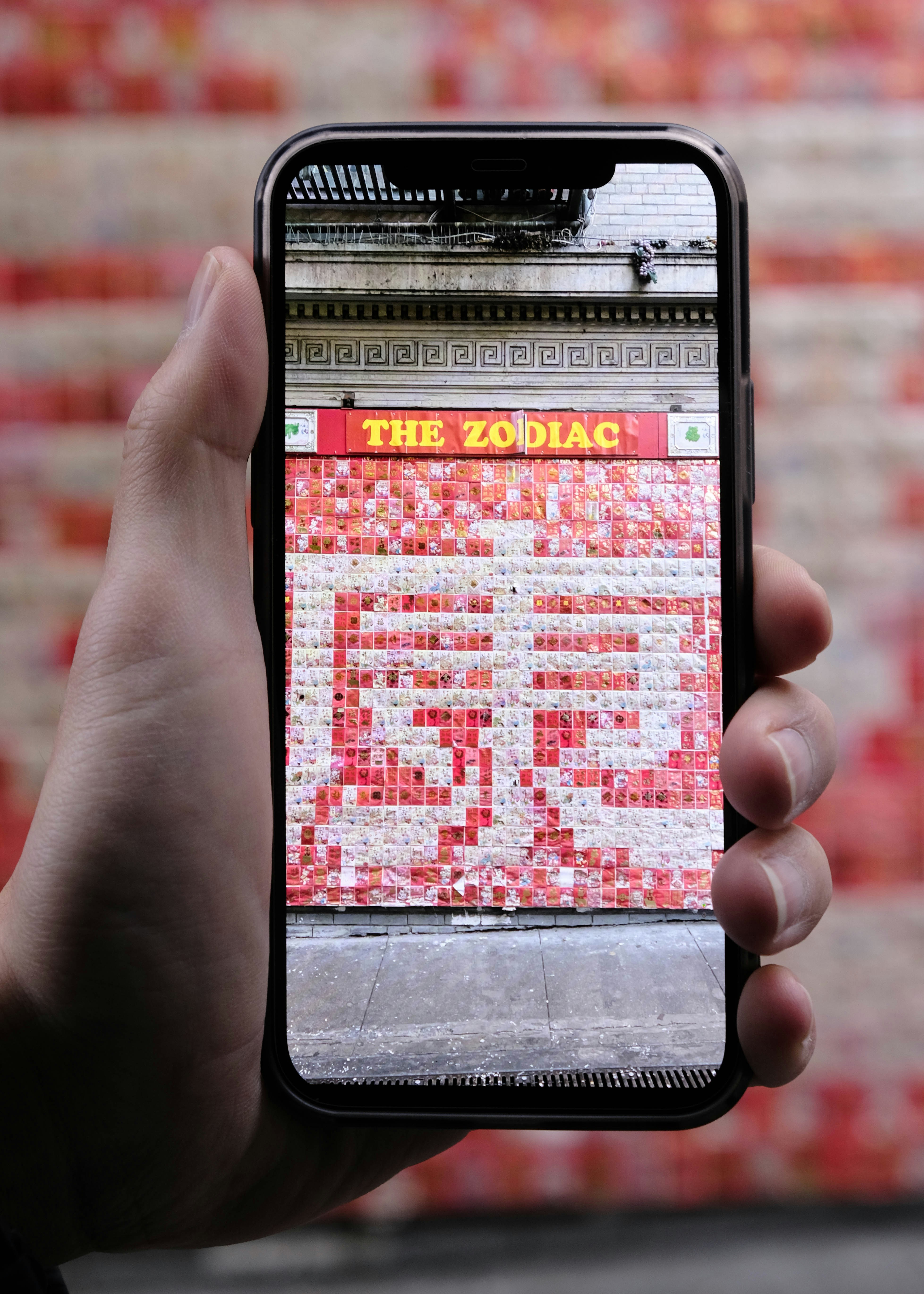 photo-1640539969854-5e4399d29f94