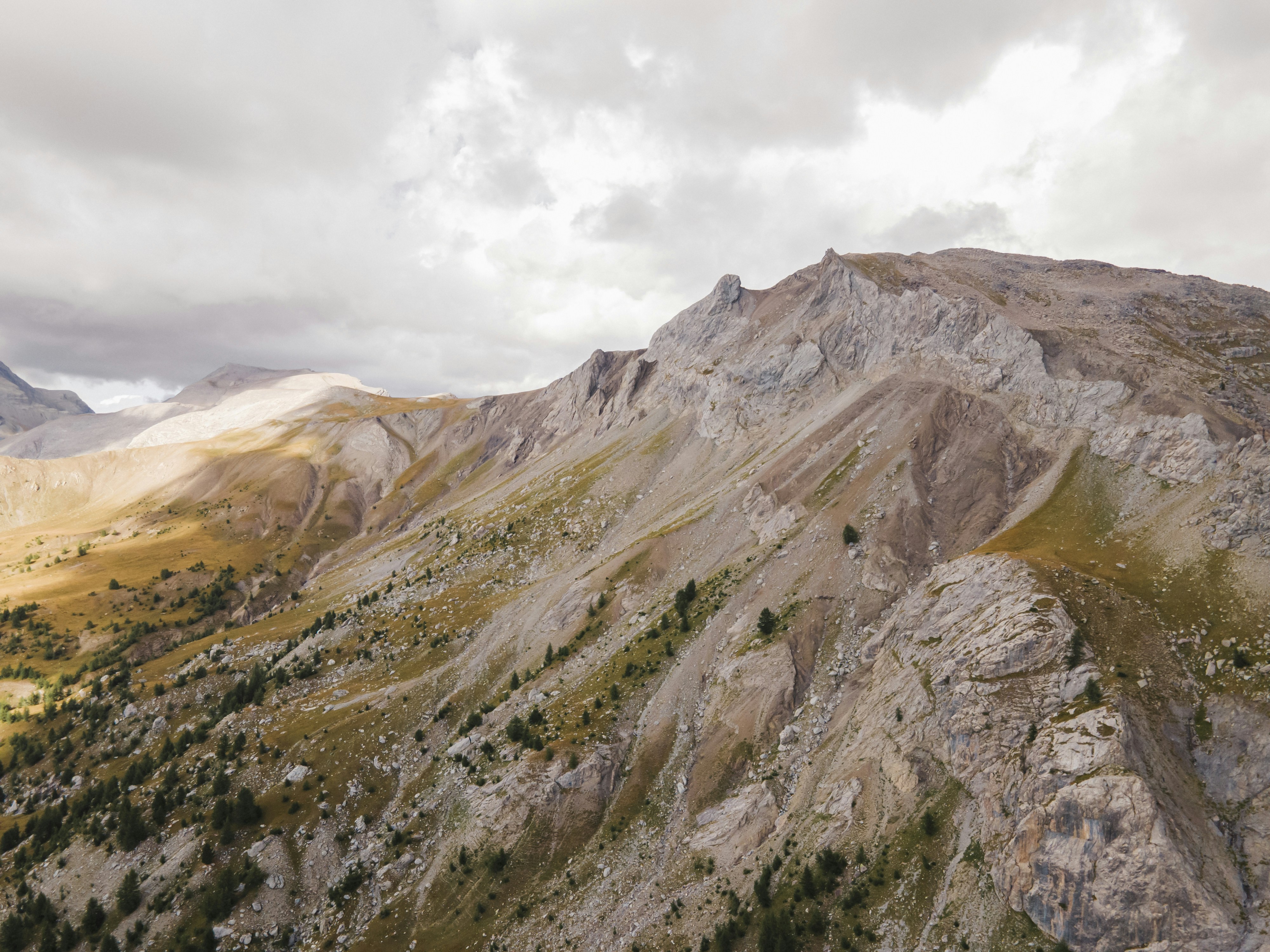 Photo by jonathanarbely