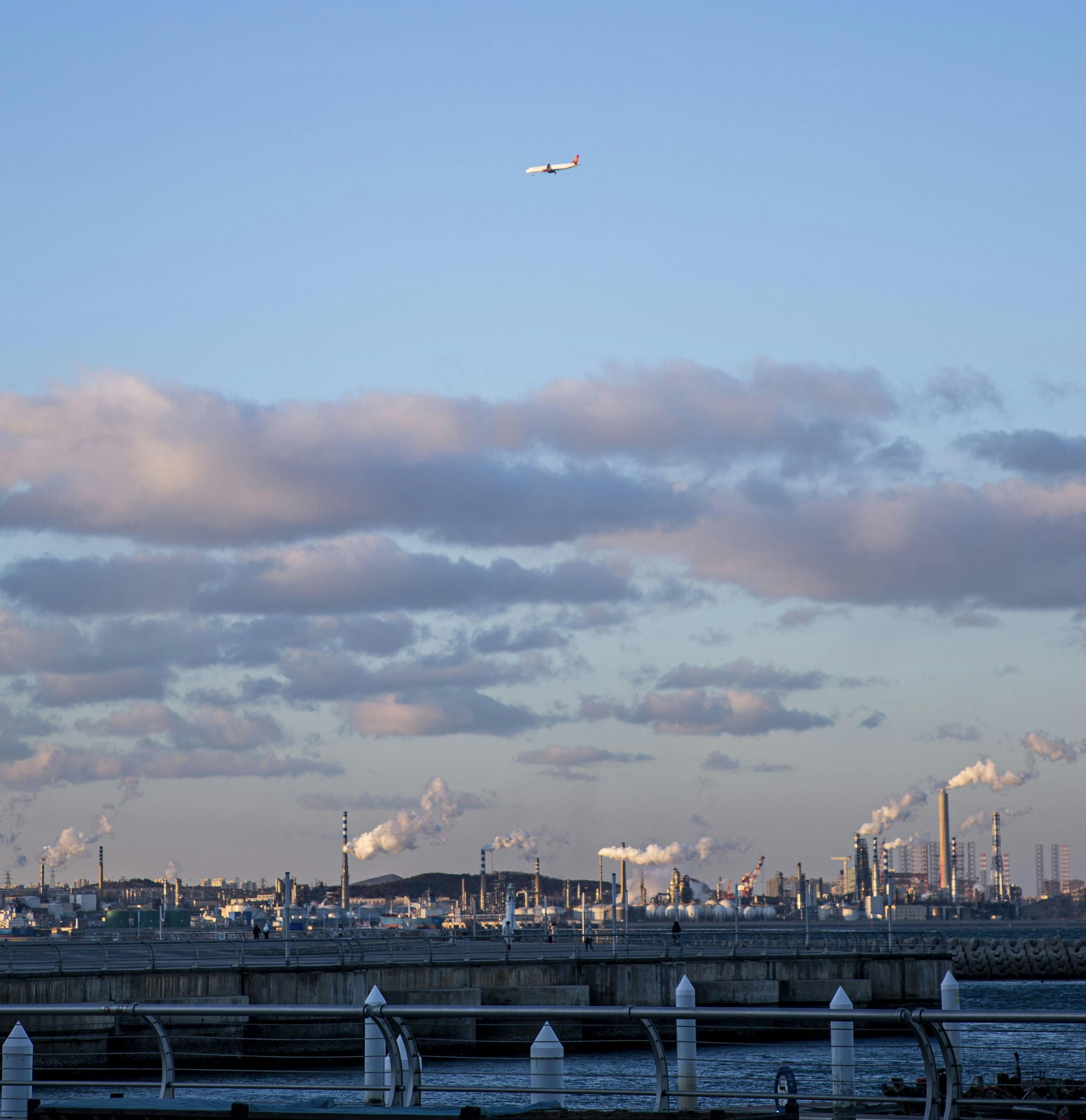 Photo by fourcubes