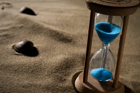 Present bias: why your brain always chooses today over tomorrow