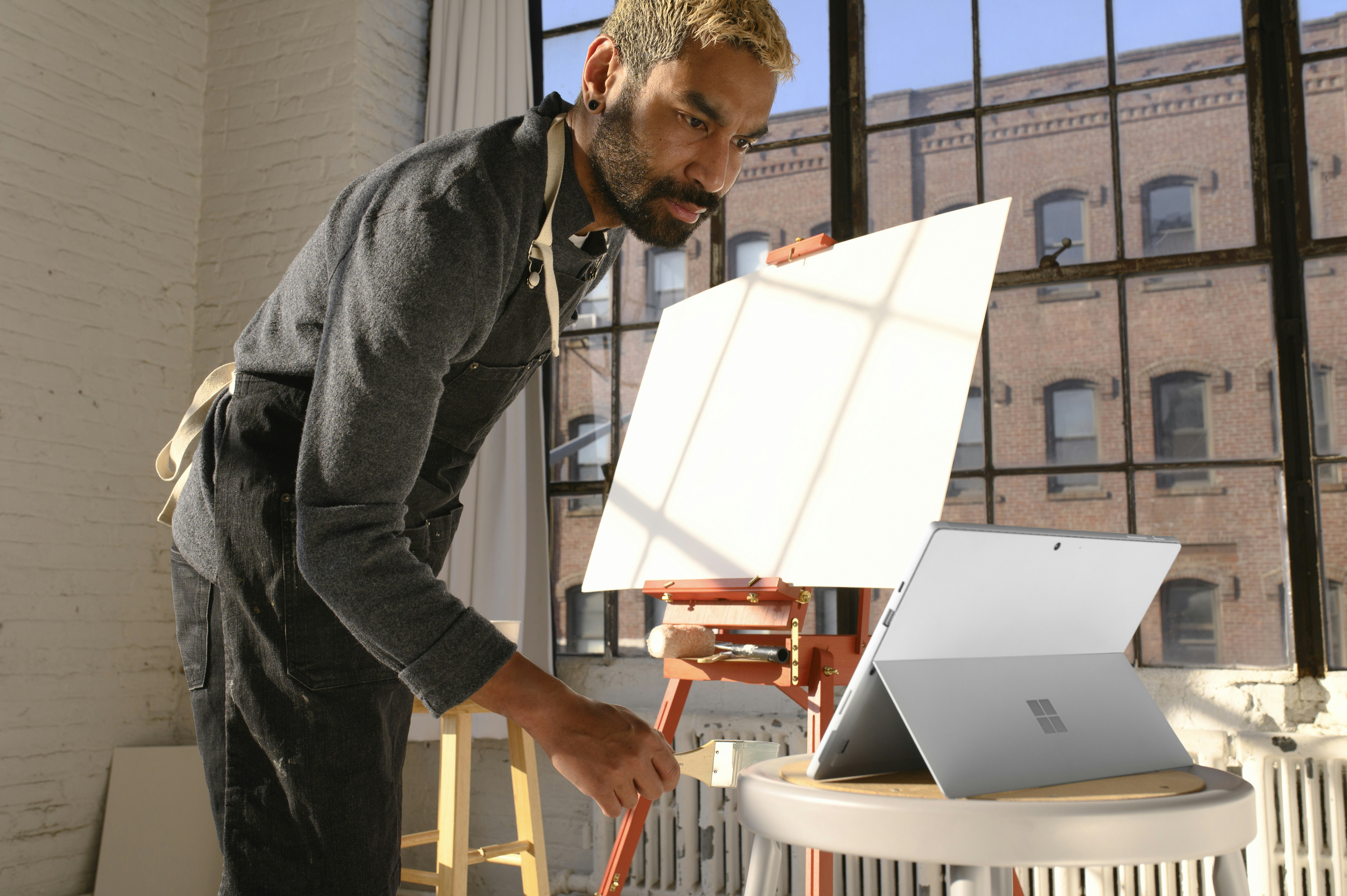 Choose from a curated selection of tablet wallpapers for your mobile and desktop screens. Always free on Unsplash.